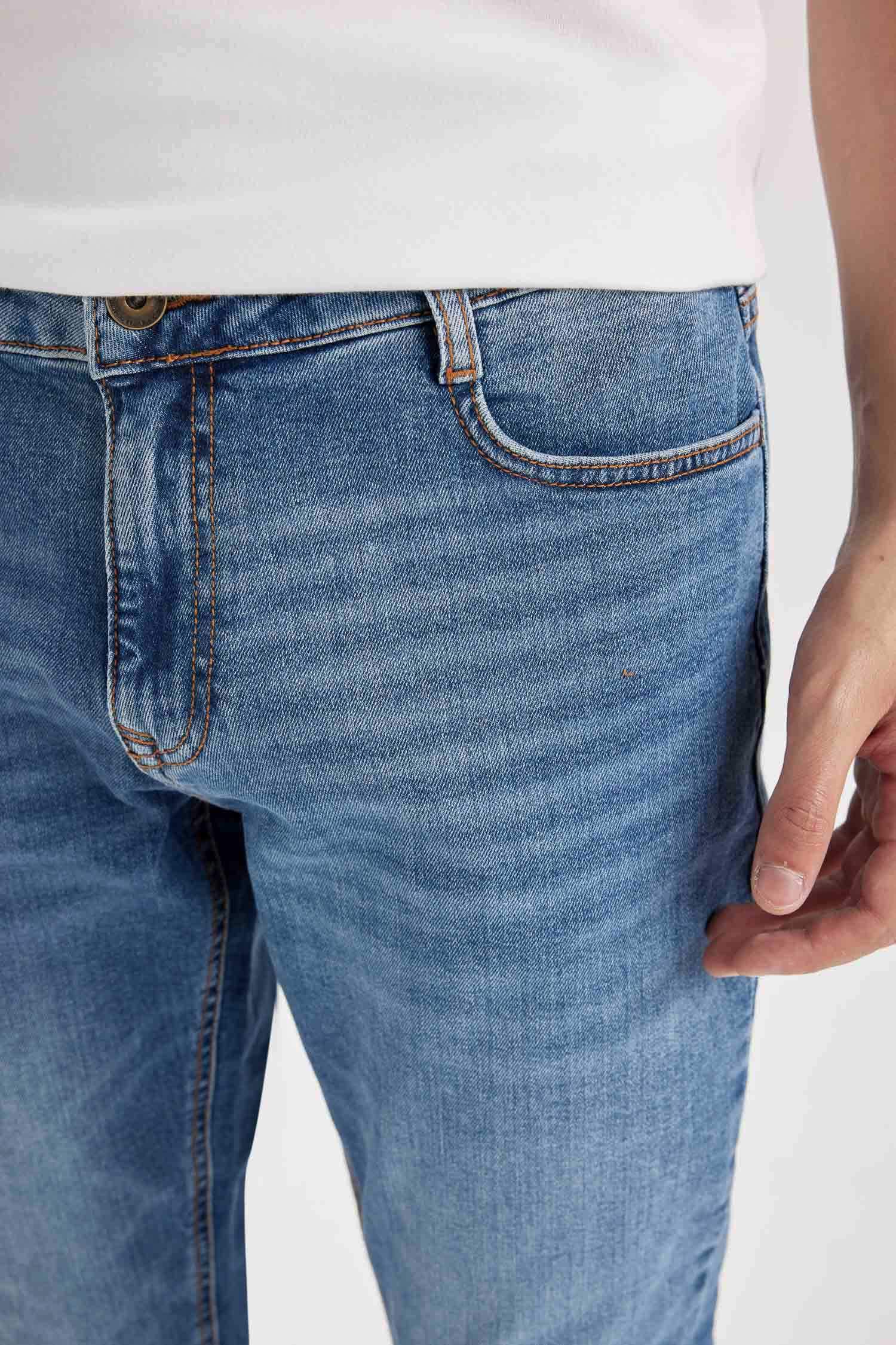 سروال جينز بيدرو سليم فيت بخصر عادي