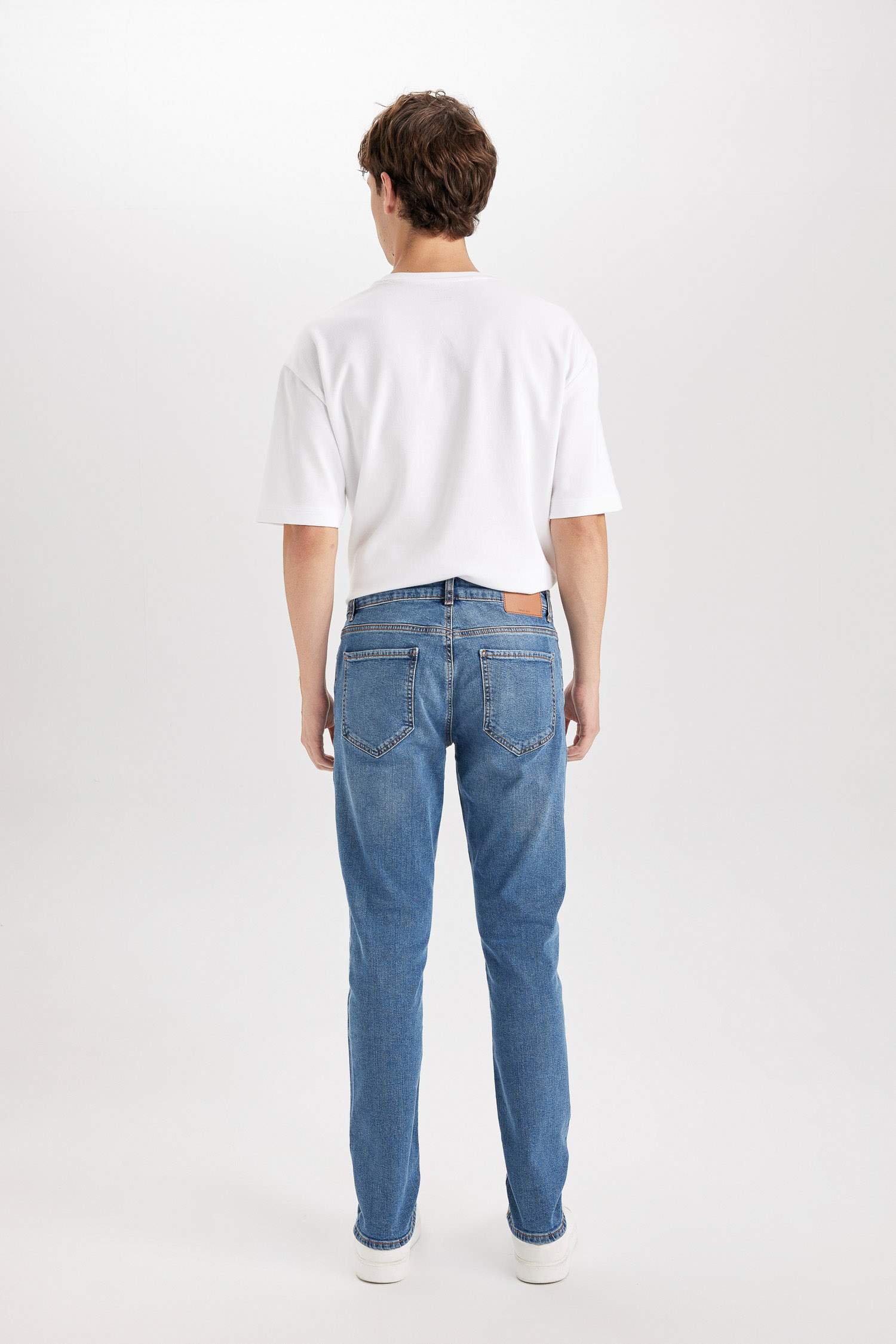 سروال جينز بيدرو سليم فيت بخصر عادي