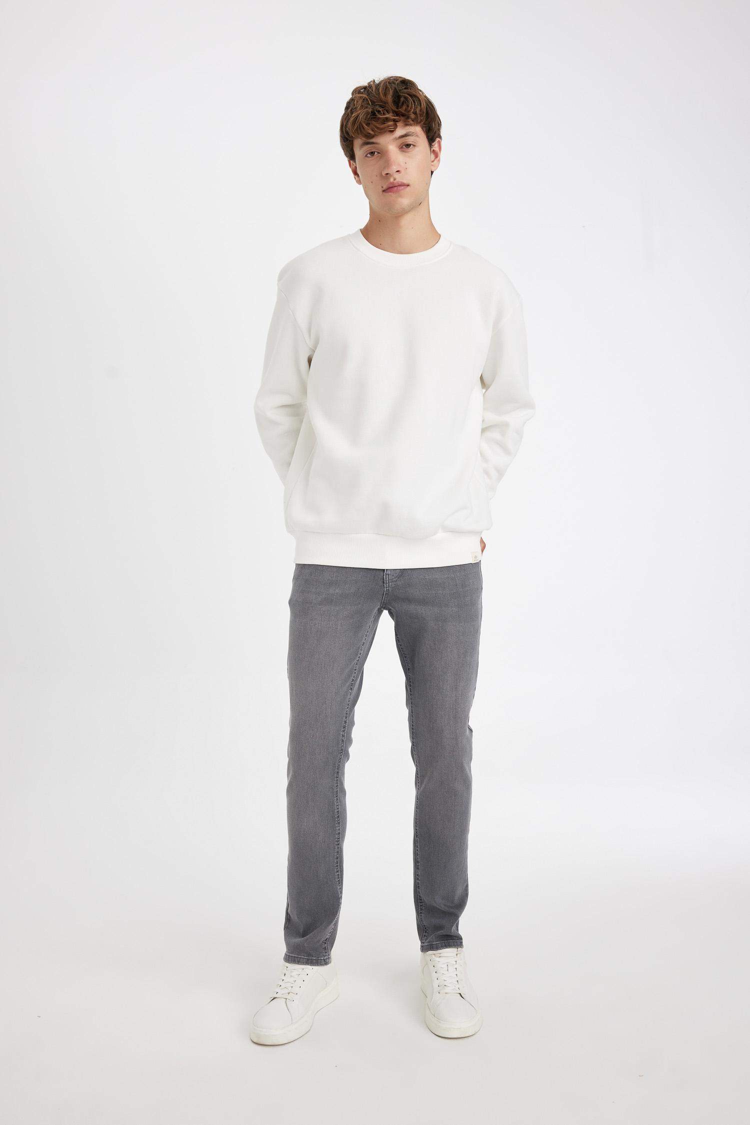 بنطلون جينز بيدرو سليم فيت برجل ضيق وخصر عادي رمادي