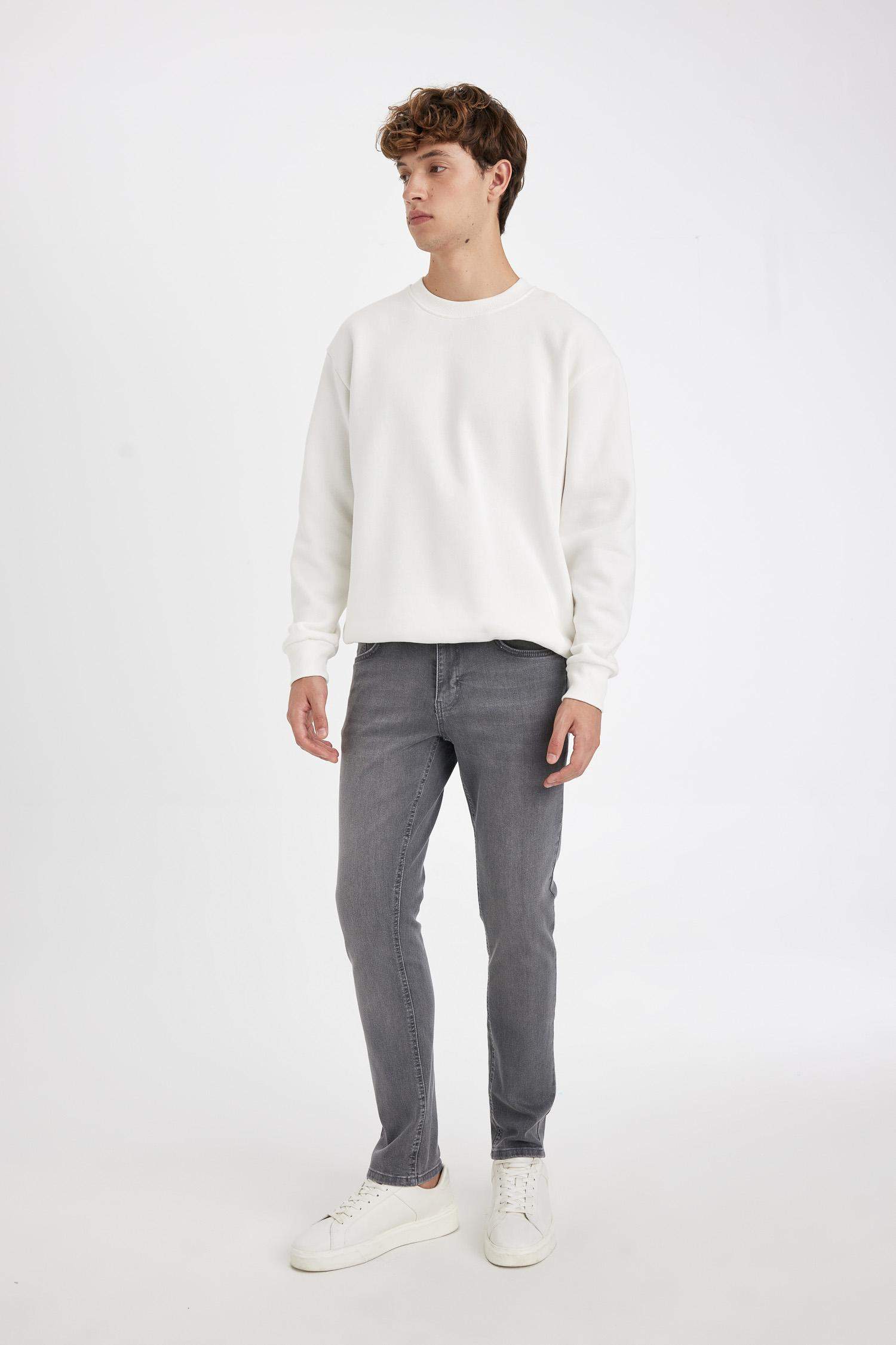 بنطلون جينز بيدرو سليم فيت برجل ضيق وخصر عادي رمادي