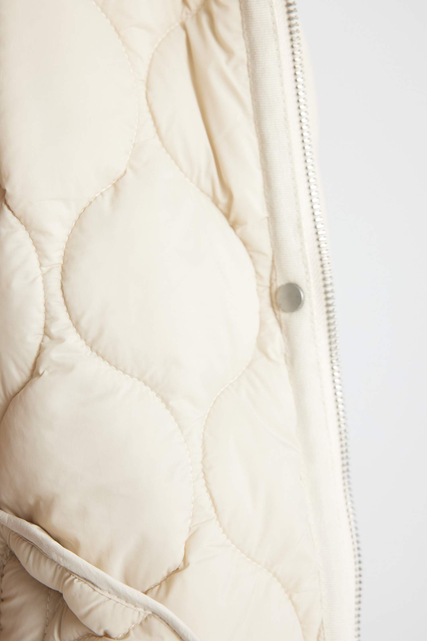 Su Geçirmez İnce Mevsimlik Mont Polo Yaka Kapitoneli Çıtçıtlı Fermuarlı Cepli