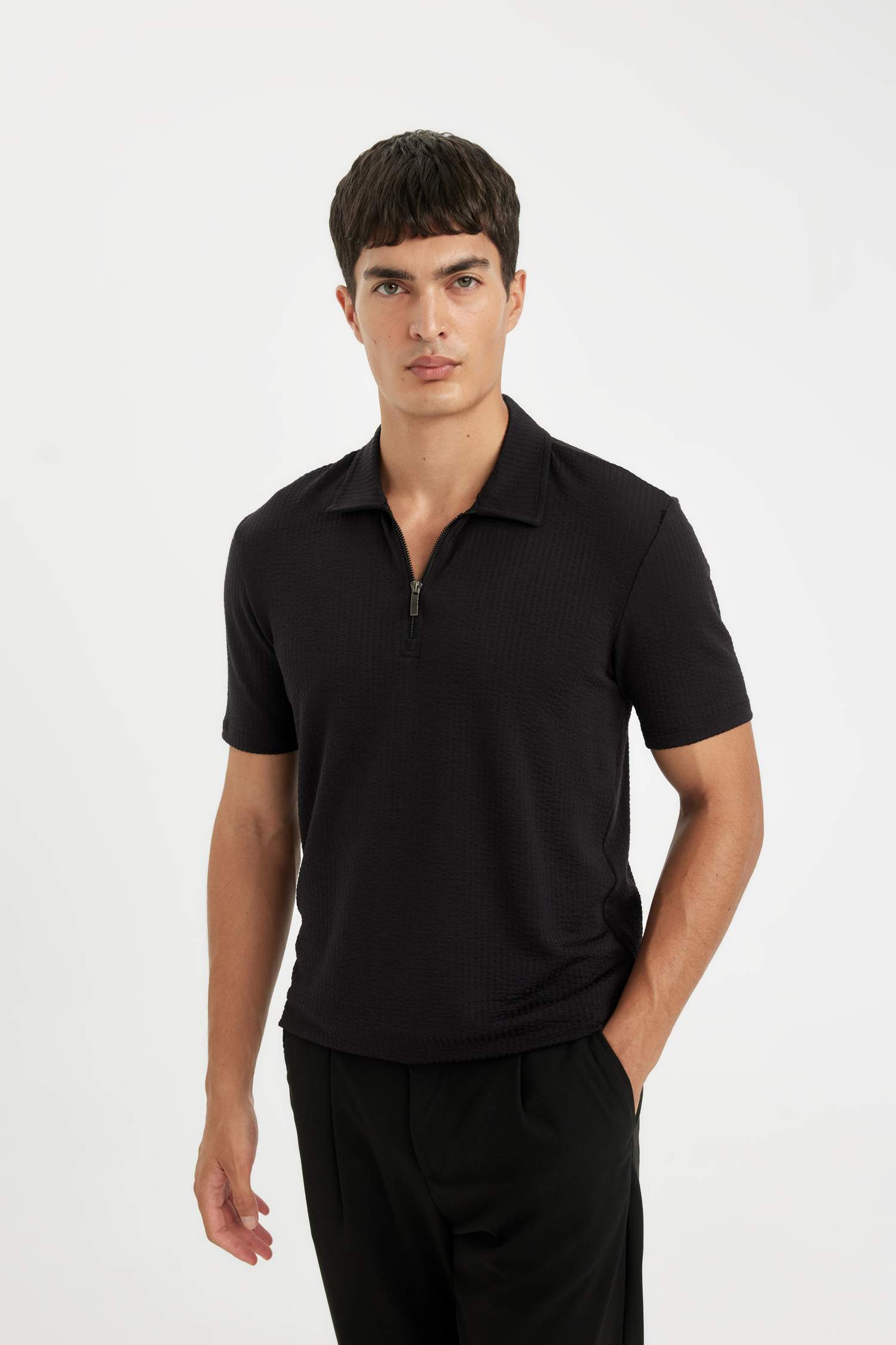 تيشيرت بولو نص ردن كرنكيل سليم فيت