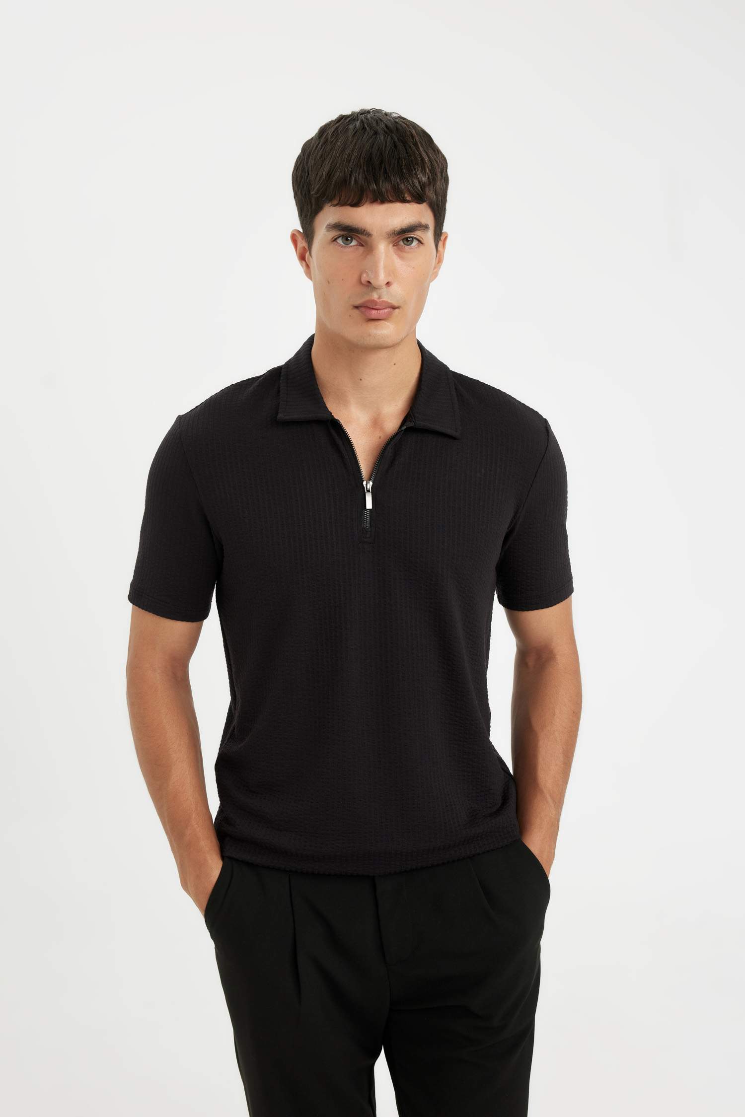 تيشيرت بولو نص ردن كرنكيل سليم فيت