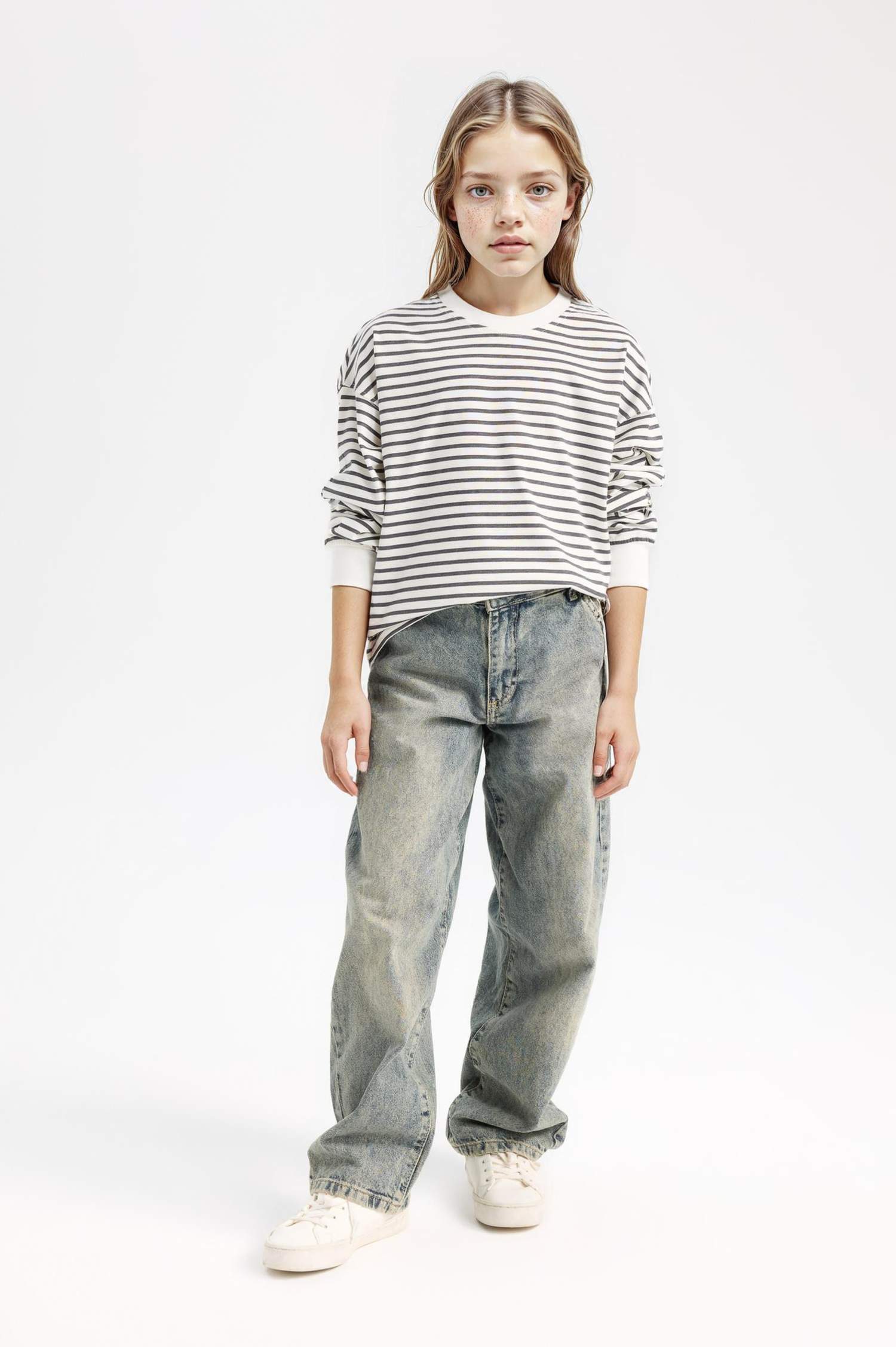 Kız Çocuk Relax Fit Bisiklet Yaka Çizgili Sweatshirt