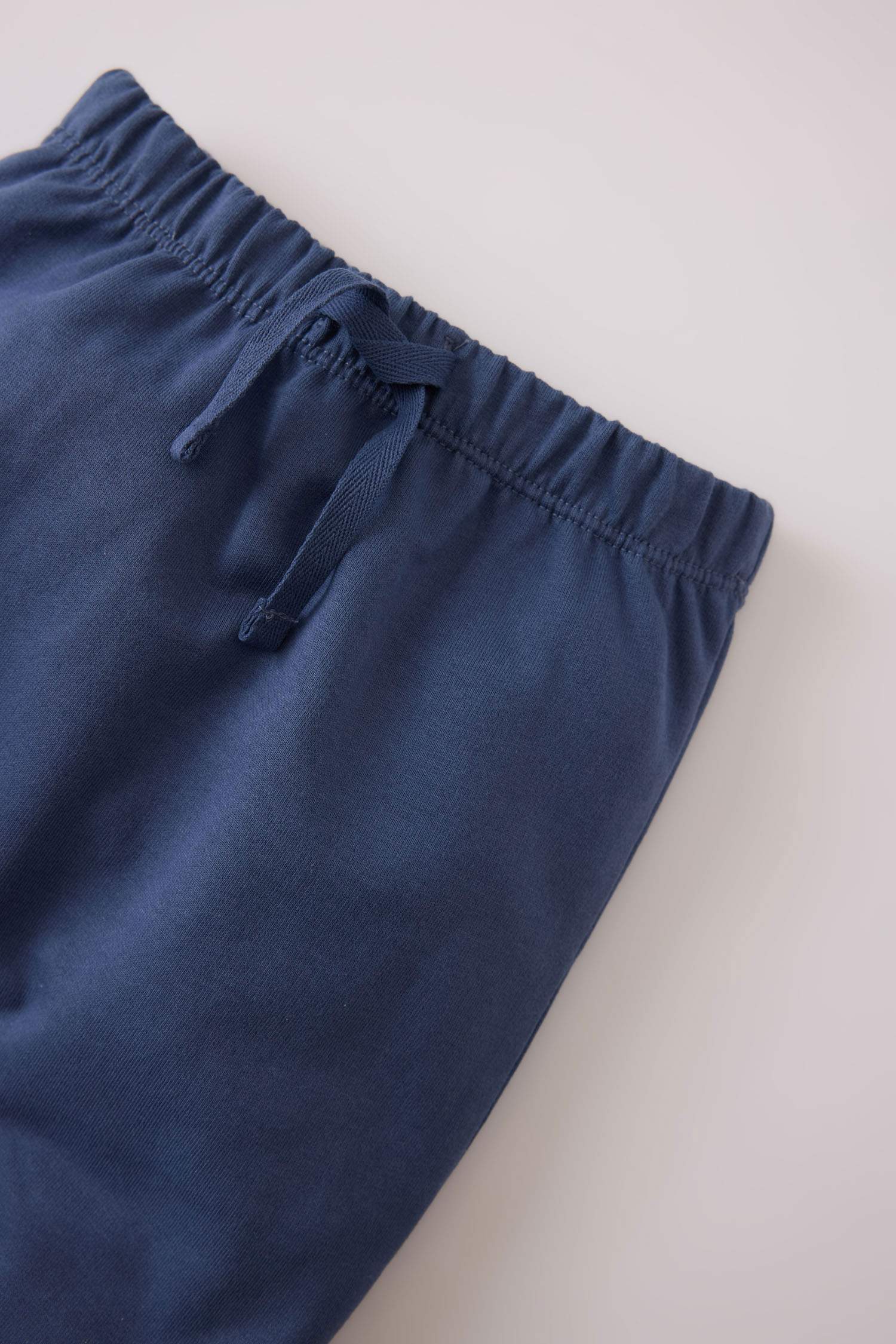 بنطلون بجامة رياضي ولادي خفيف قصة عادية