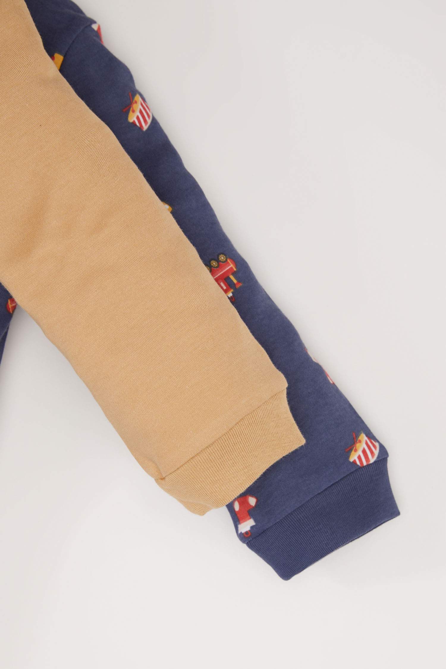 Erkek Bebek Yenidoğan Yılbaşı Temalı Uzun Kollu 2'li Tulum