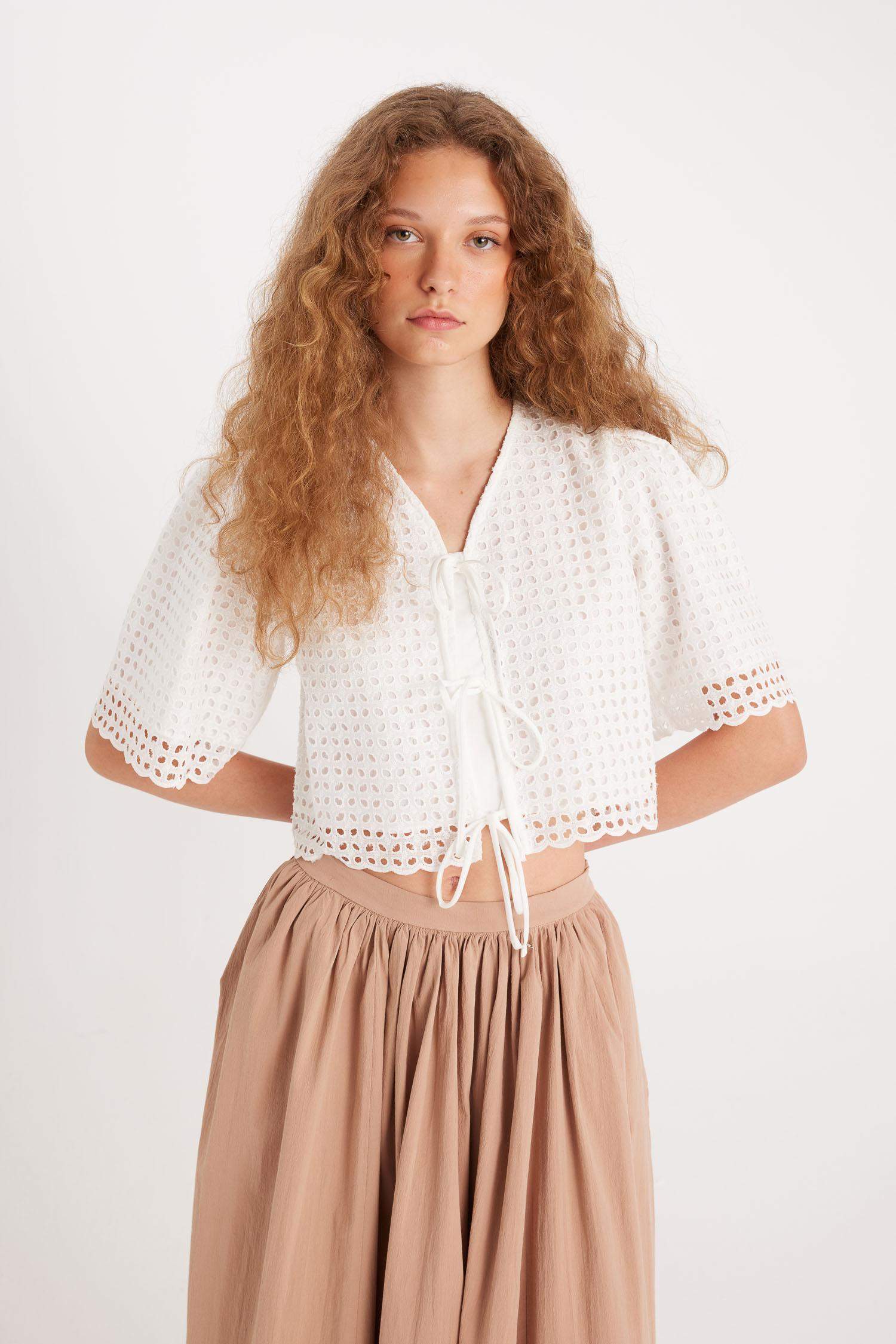 Manuka x DeFacto Brode Uzun Kollu Tunik