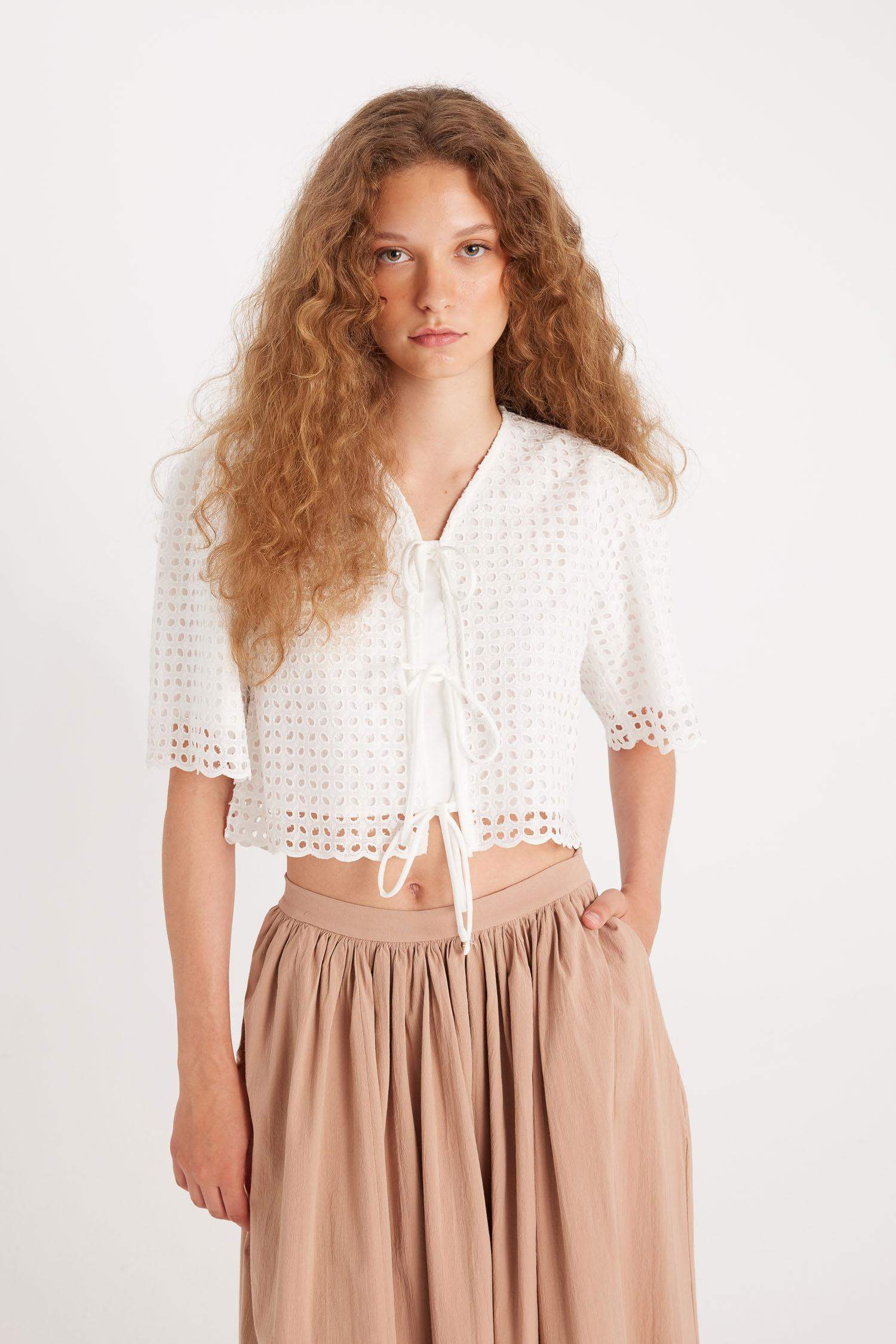 Manuka x DeFacto Brode Uzun Kollu Tunik