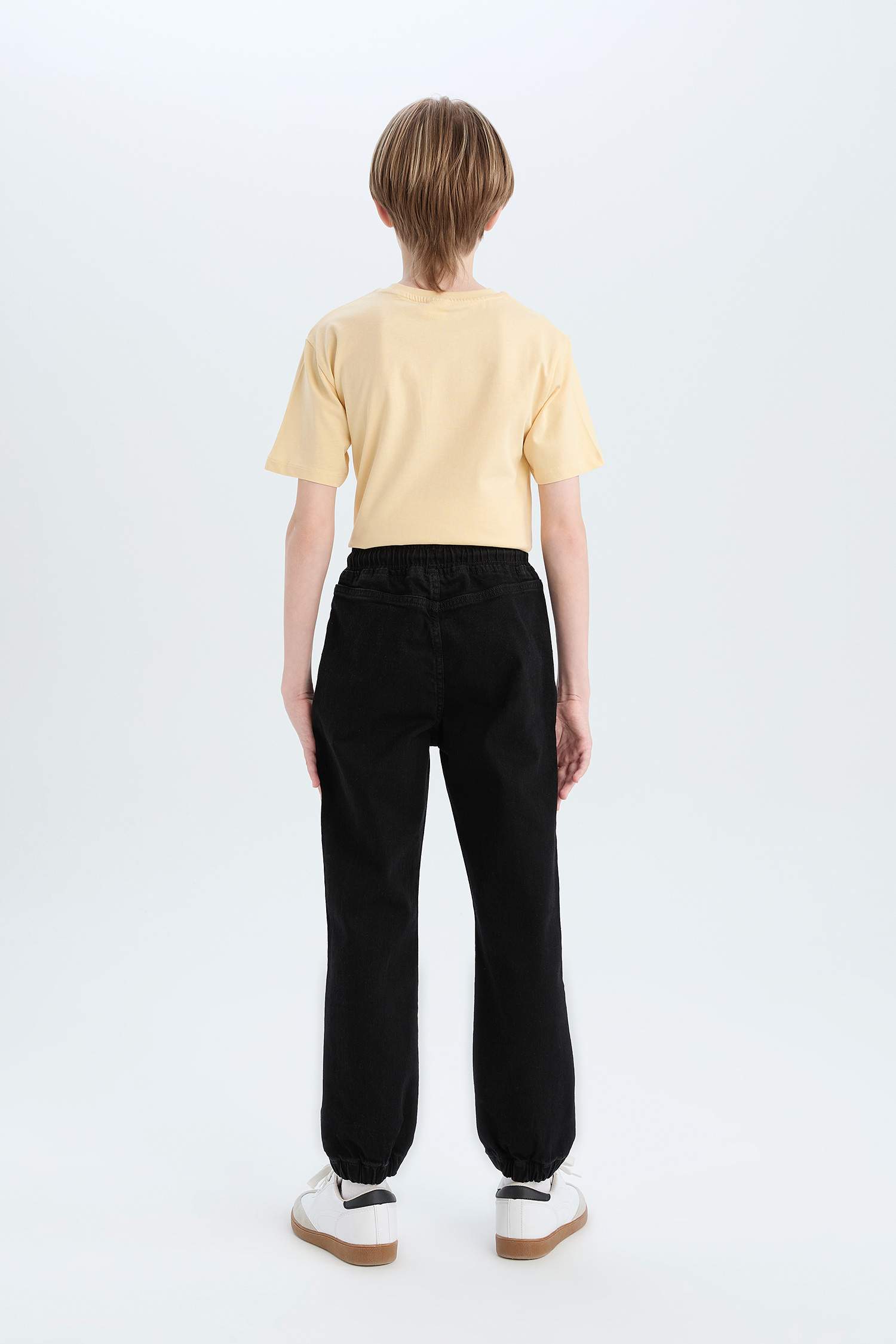 Erkek Çocuk Jogger Fit Esnek Bantlı Paça Jean Pantolon