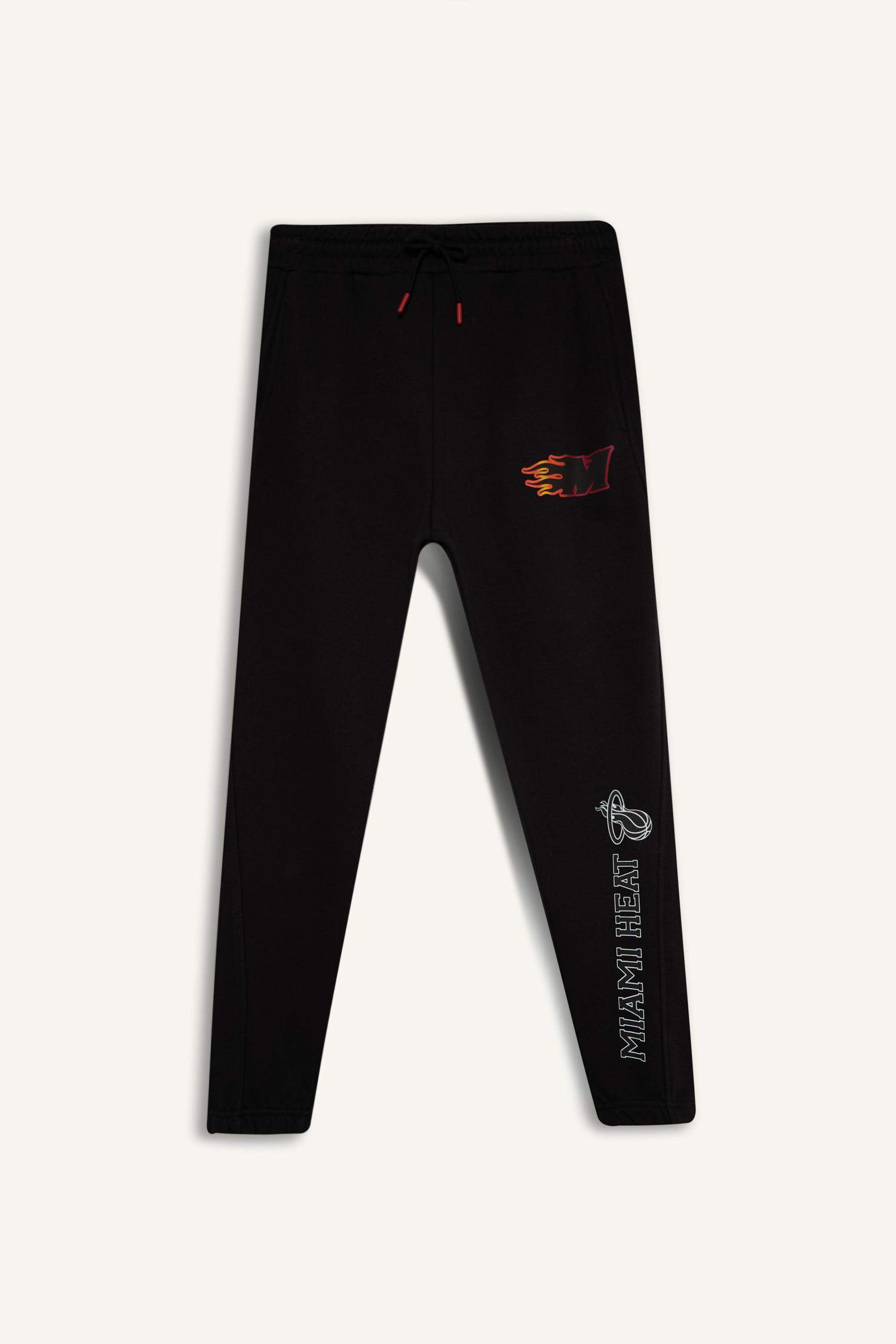 DeFactoFit NBA Miami Heat Kalın Jogger Eşofman Altı Standart Fit Cepli Esnek Bantlı Paça