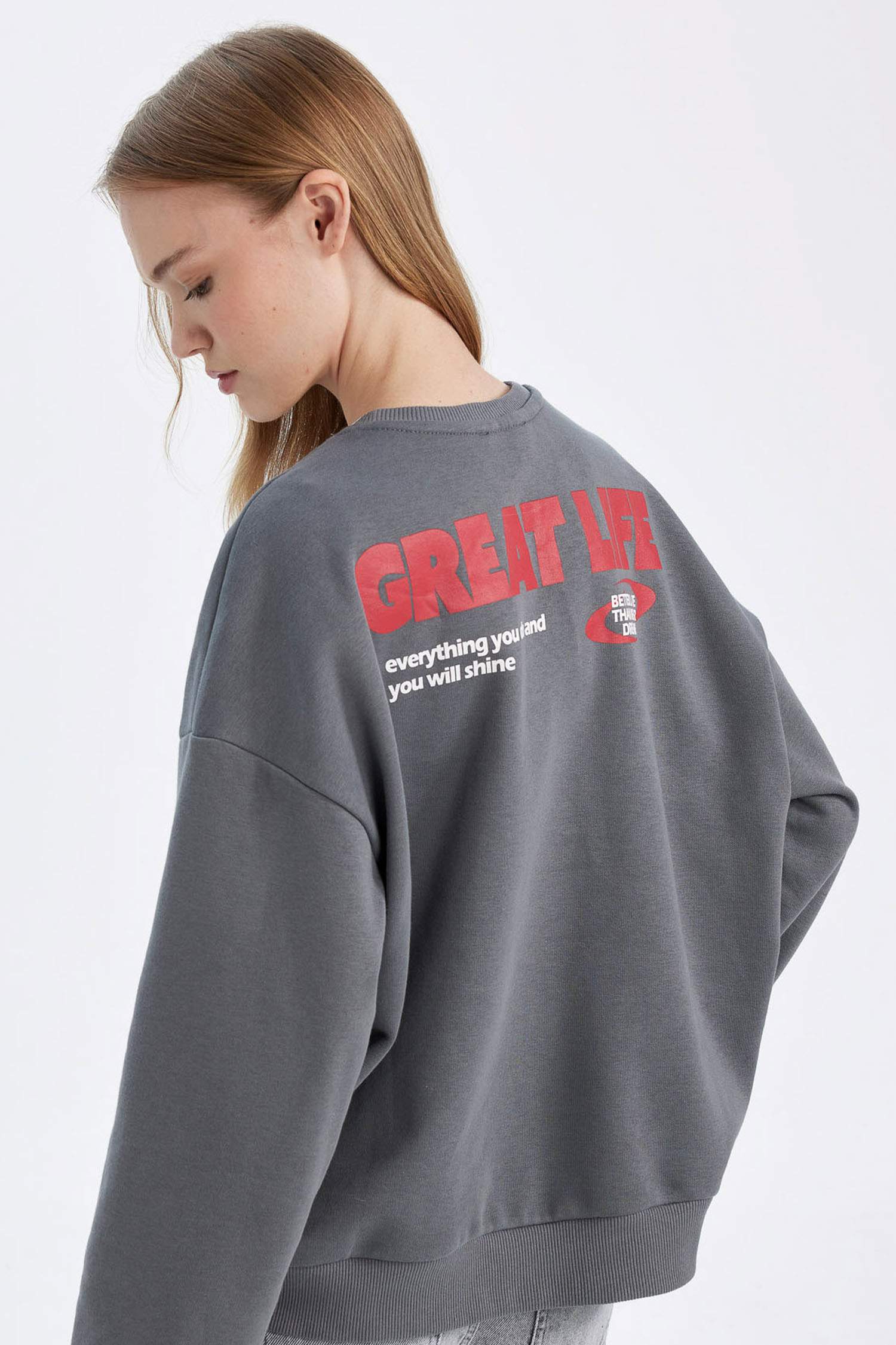 Loose Fit Bisiklet Yaka Sırt Baskılı Kalın Sweatshirt