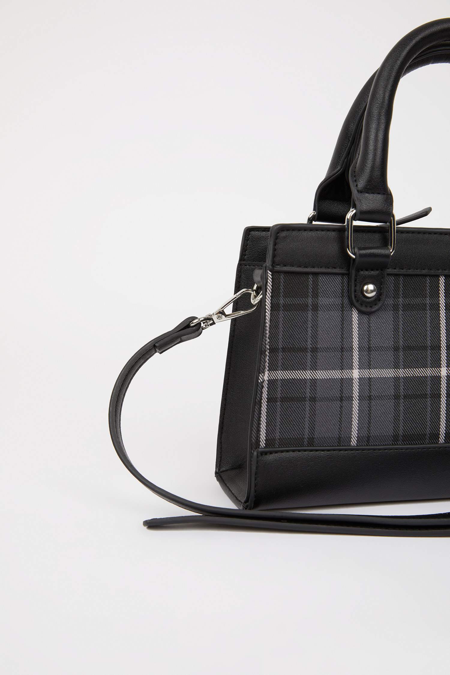 Әйелдерге полиуретан шынжырлы иық сөмкесі