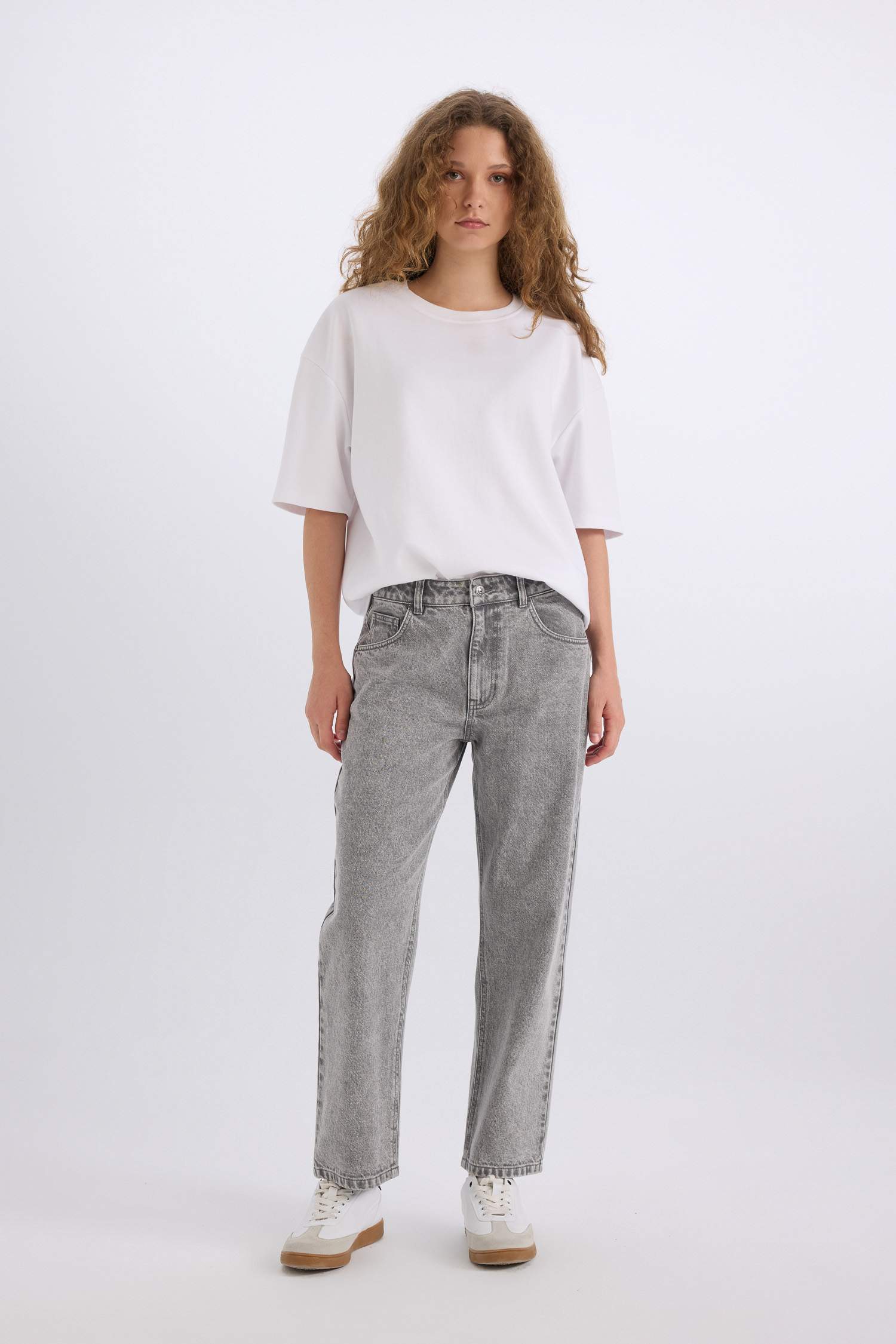 Джинсы Boyfriend с высокой талией