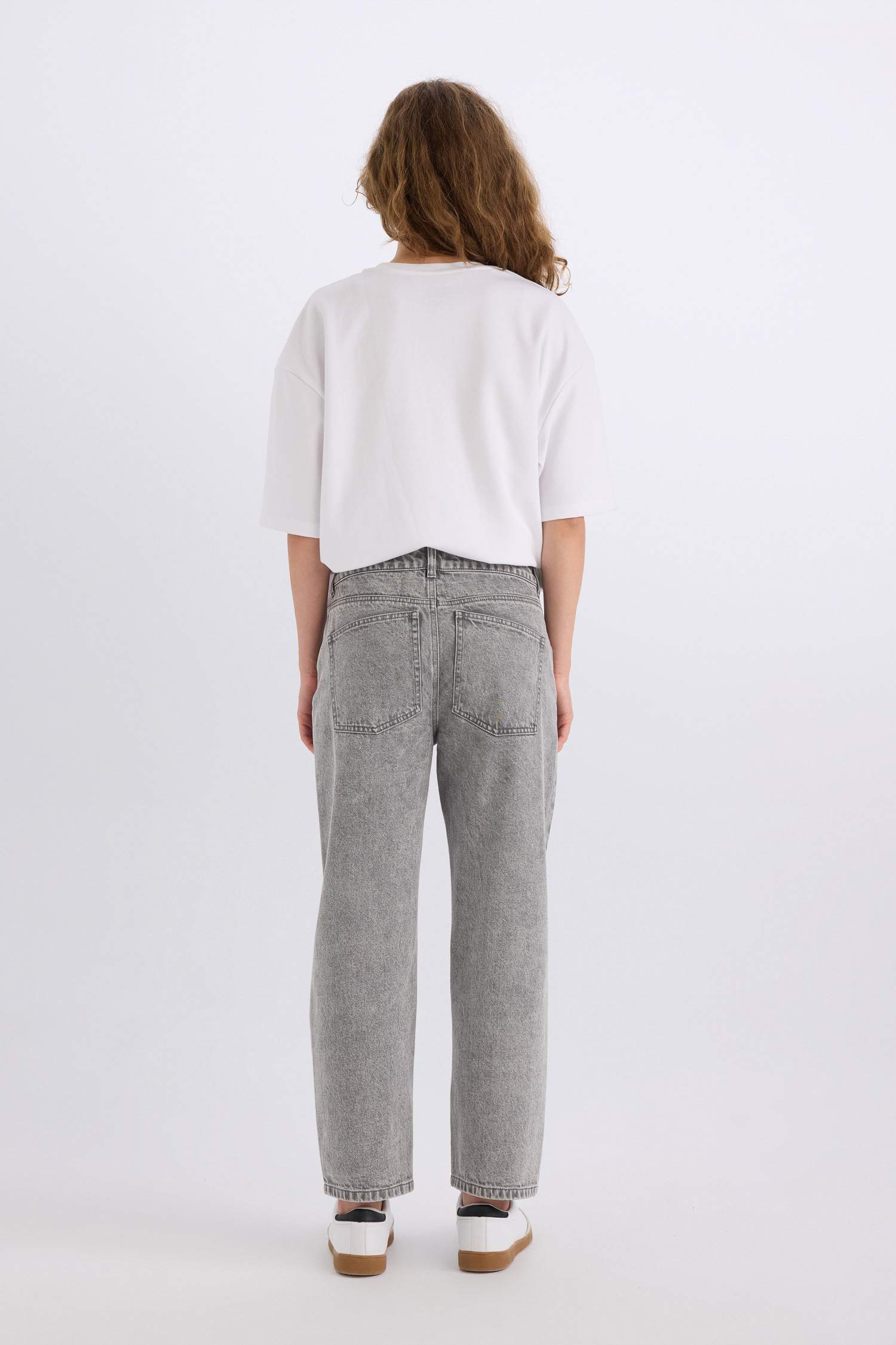 Джинсы Boyfriend с высокой талией