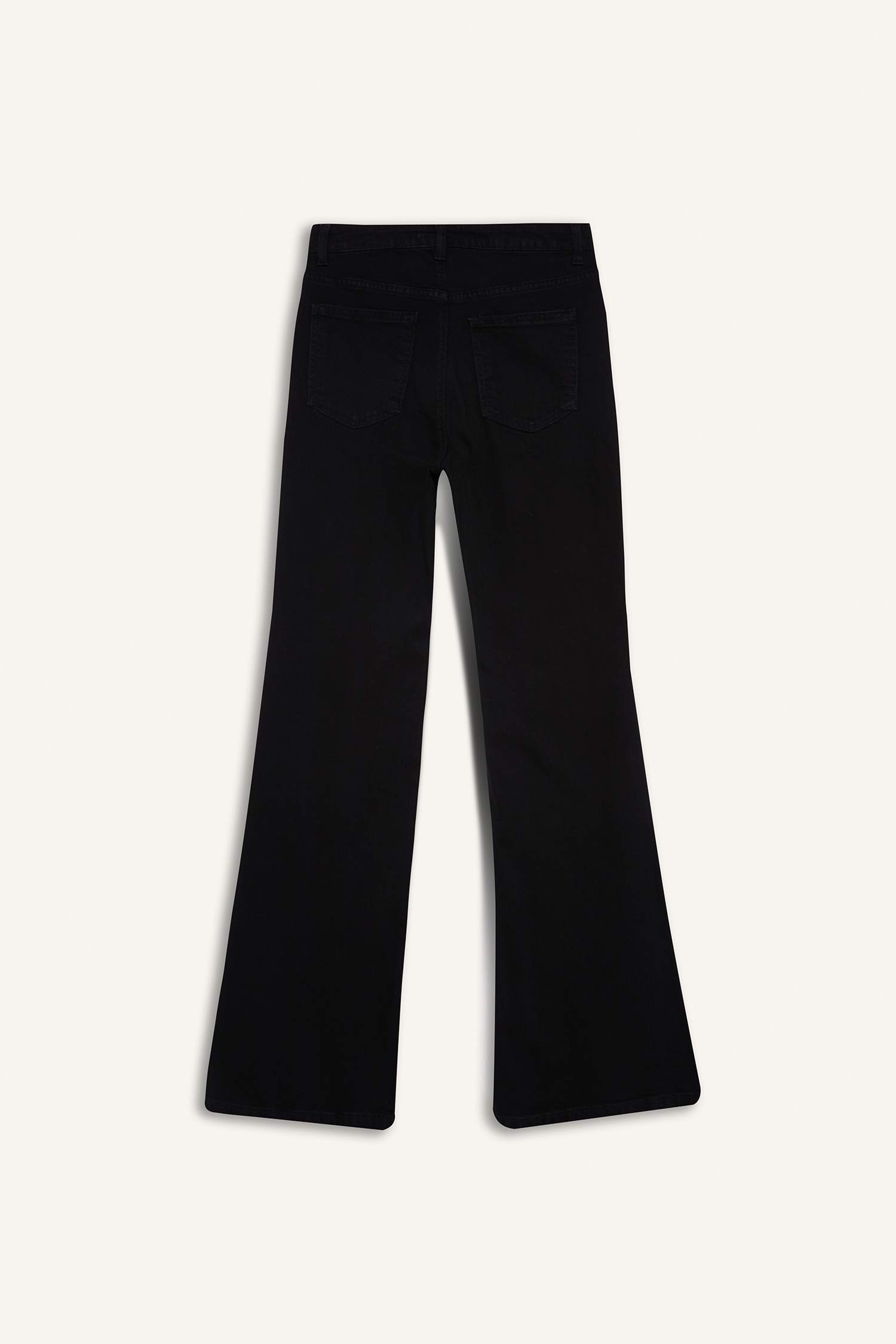 Mia Yüksek Bel Düz Paça Cepli Jean Pantolon