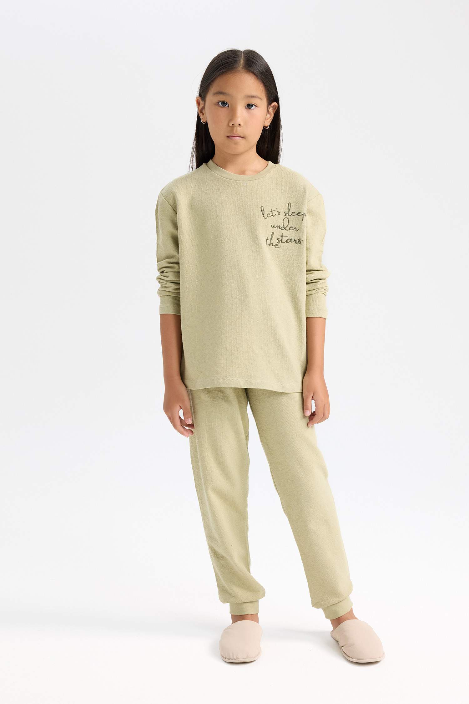 Kız Çocuk Pijama Takımı Baskılı Uzun Kollu Üst Beli Lastikli Uzun Alt