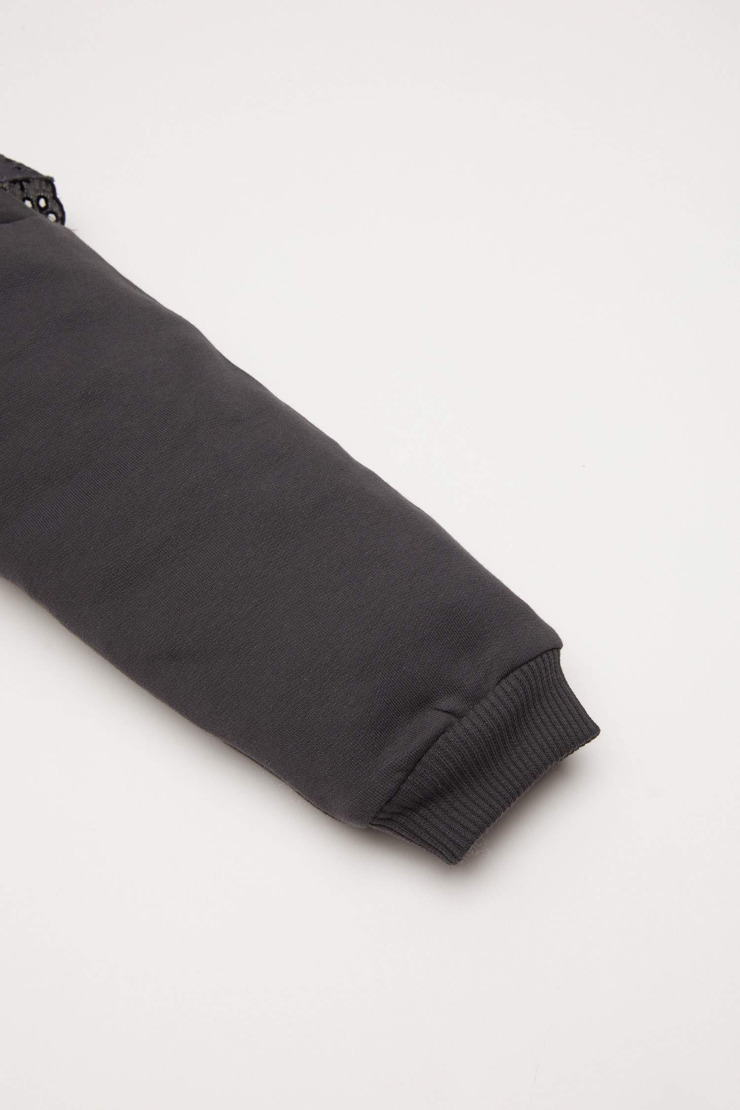 سويت شيرت بناتي قصة عادية بياخة مستديرة ببطانة ناعمة