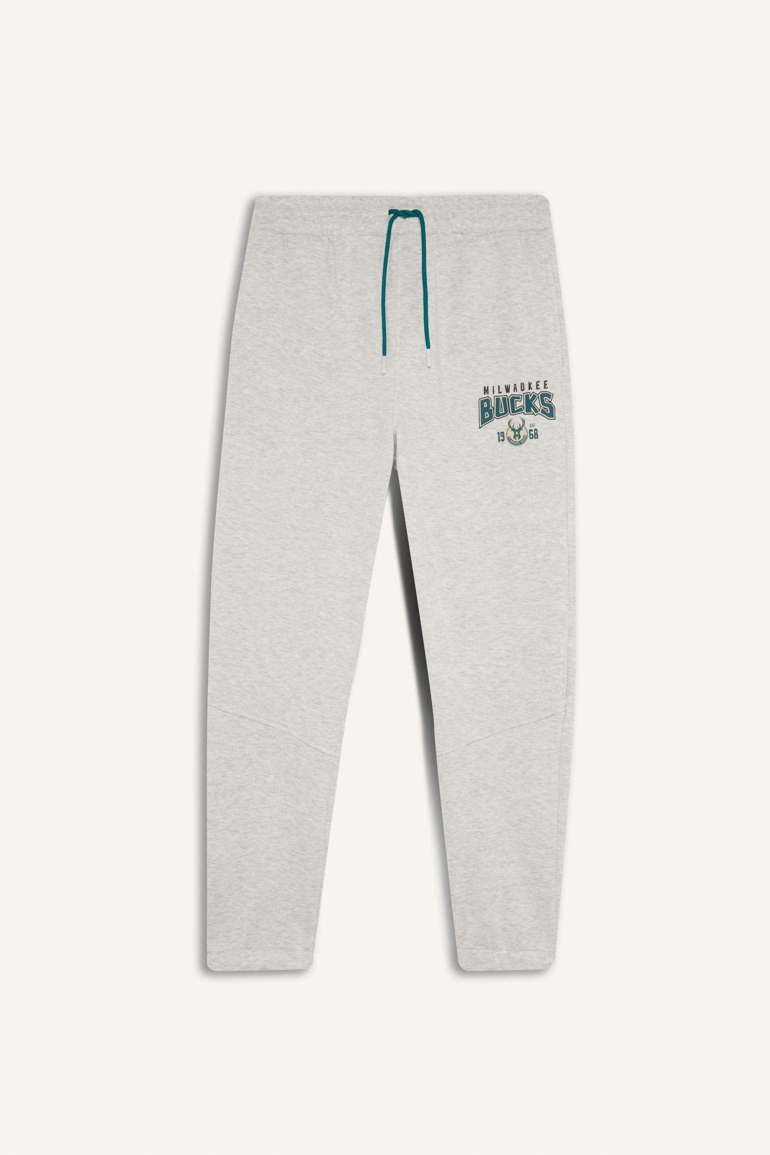 DeFactoFit NBA Milwaukee Bucks Kalın Jogger Eşofman Altı Standart Fit Beli Bağcıklı Cepli 