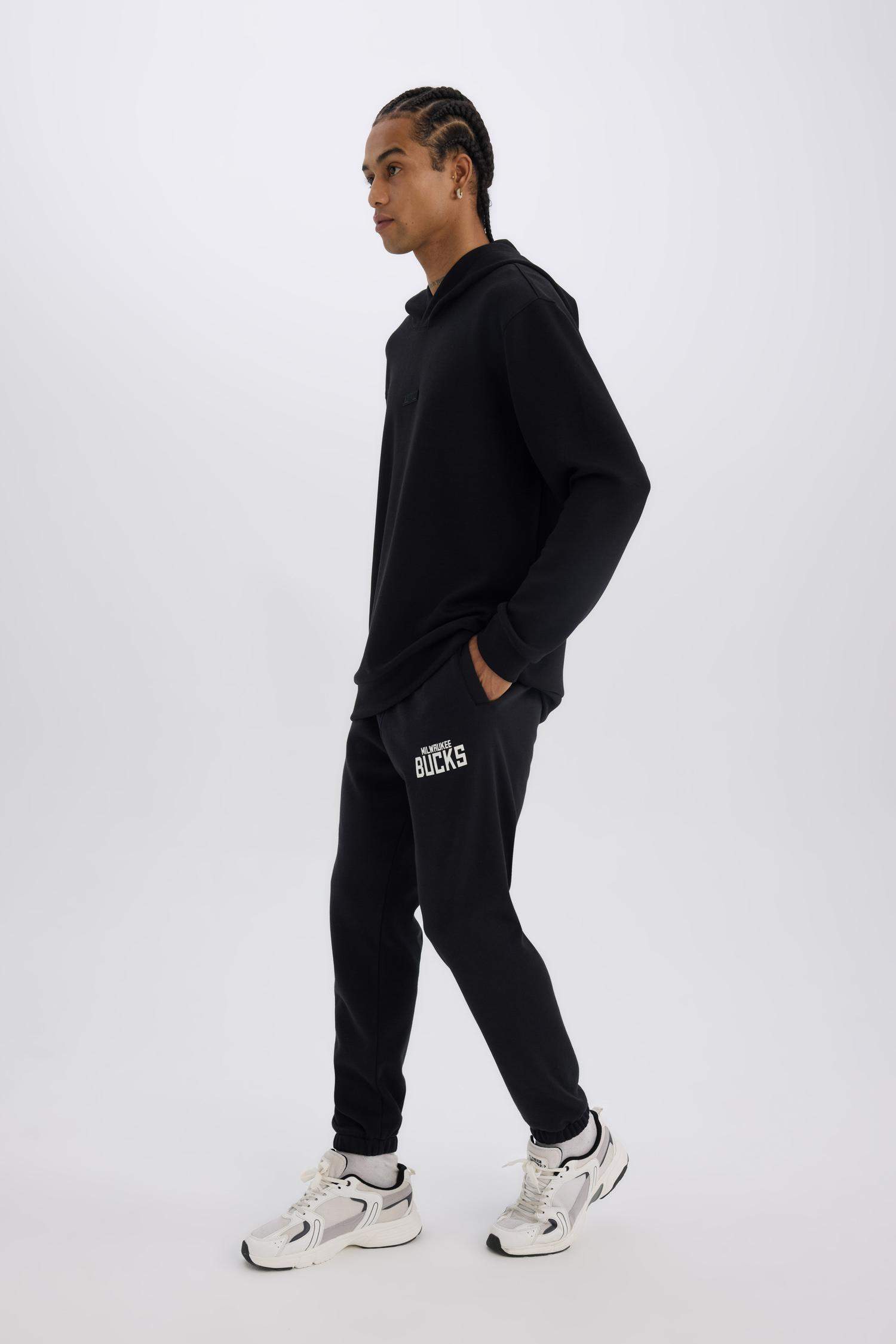 NBA Milwaukee Bucks Kalın Jogger Eşofman Altı Beli Bağcıklı Standart Fit Cepli