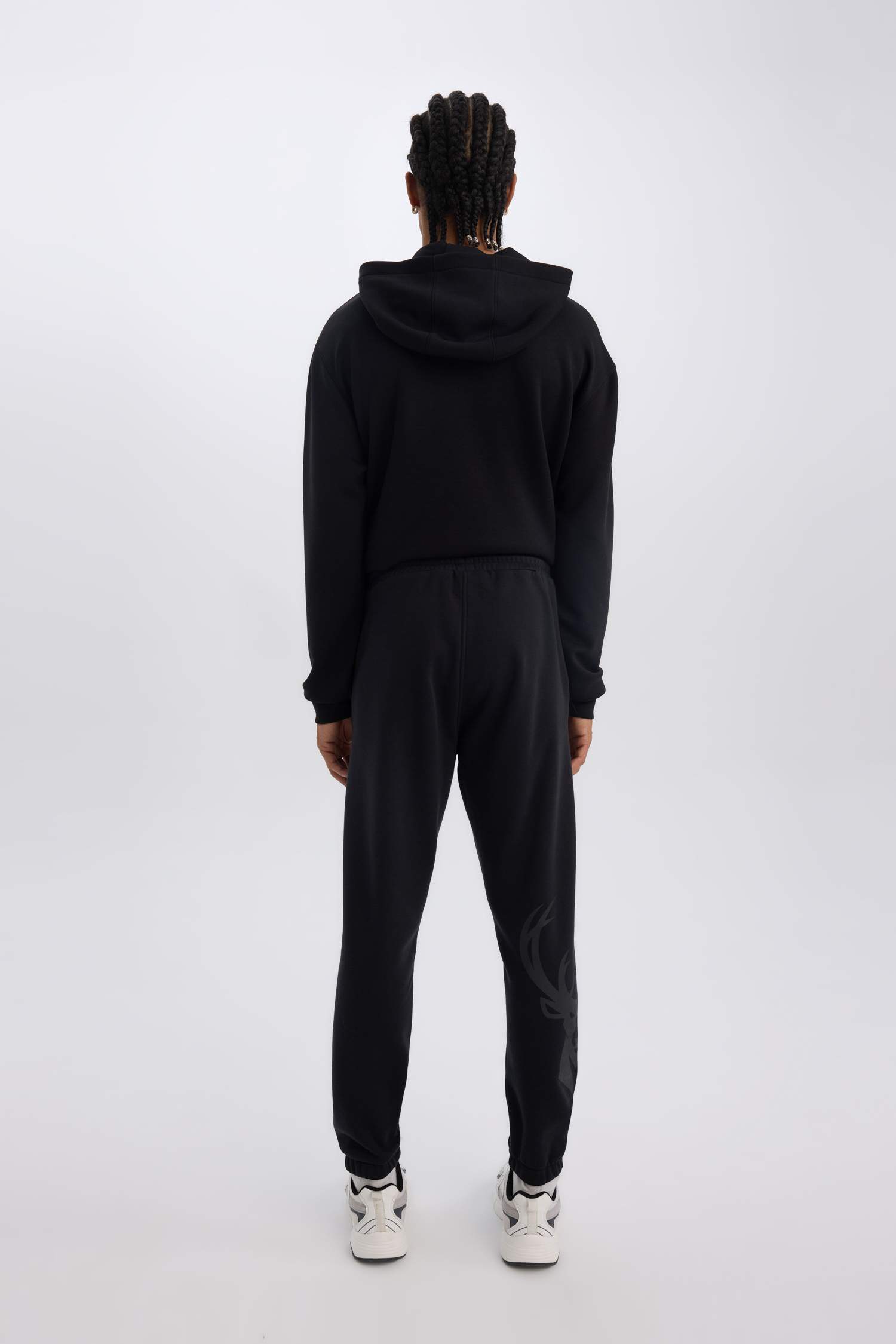 NBA Milwaukee Bucks Kalın Jogger Eşofman Altı Beli Bağcıklı Standart Fit Cepli