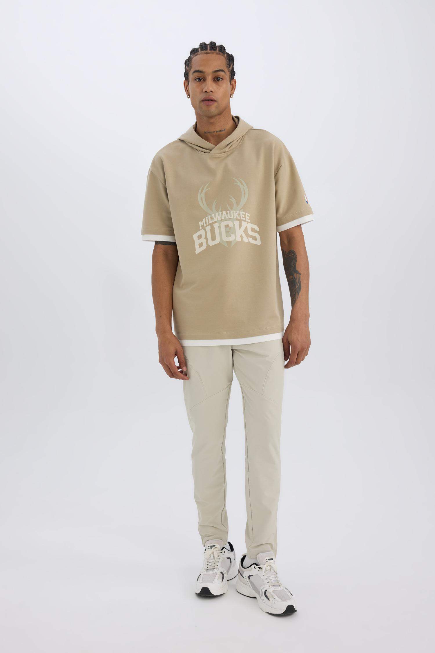 T-shirt de sport NBA oversize à capuche de DeFactoFit