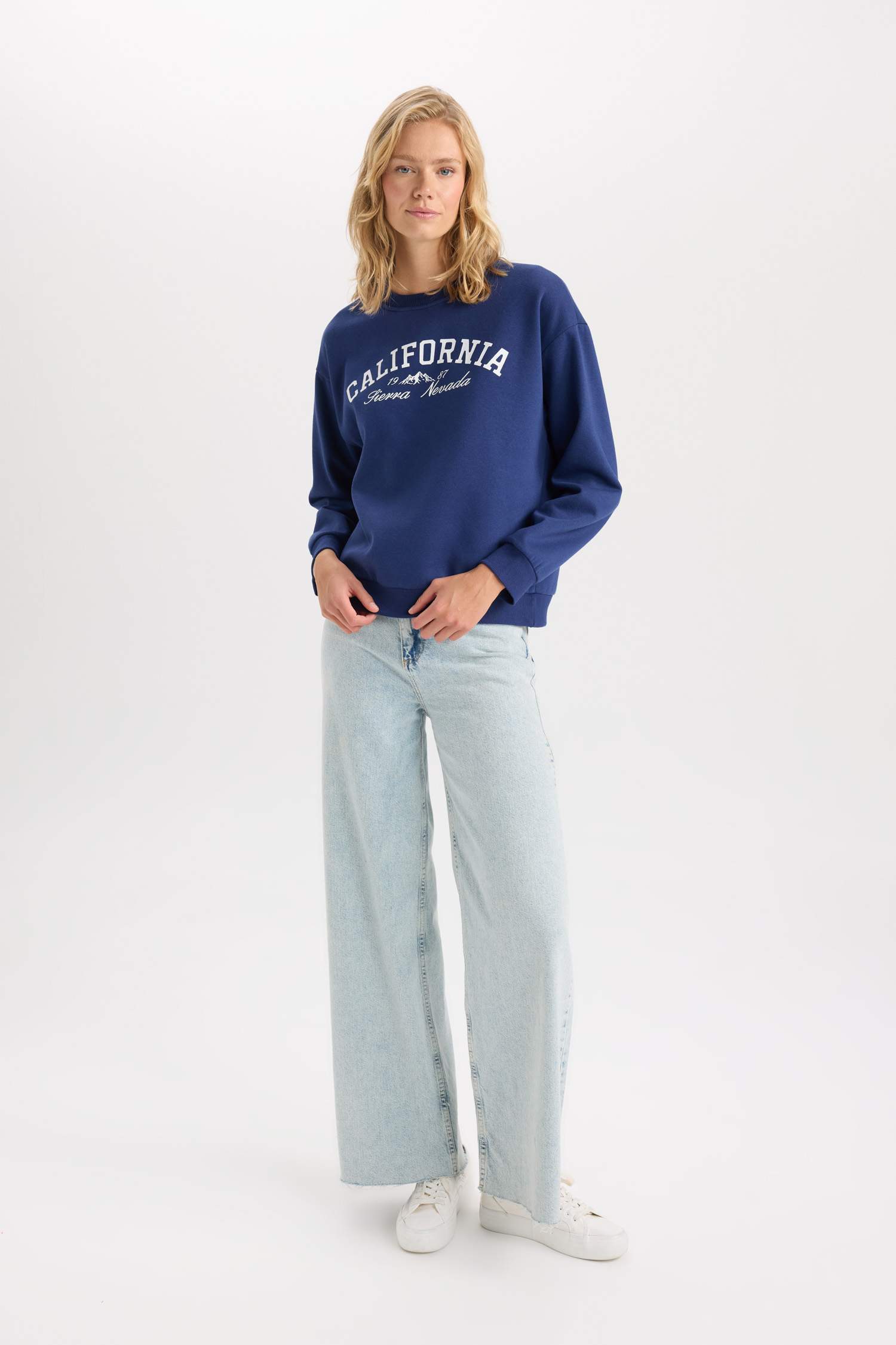 Back to School Relax Fit Printed Thick Casual Sweatshirt