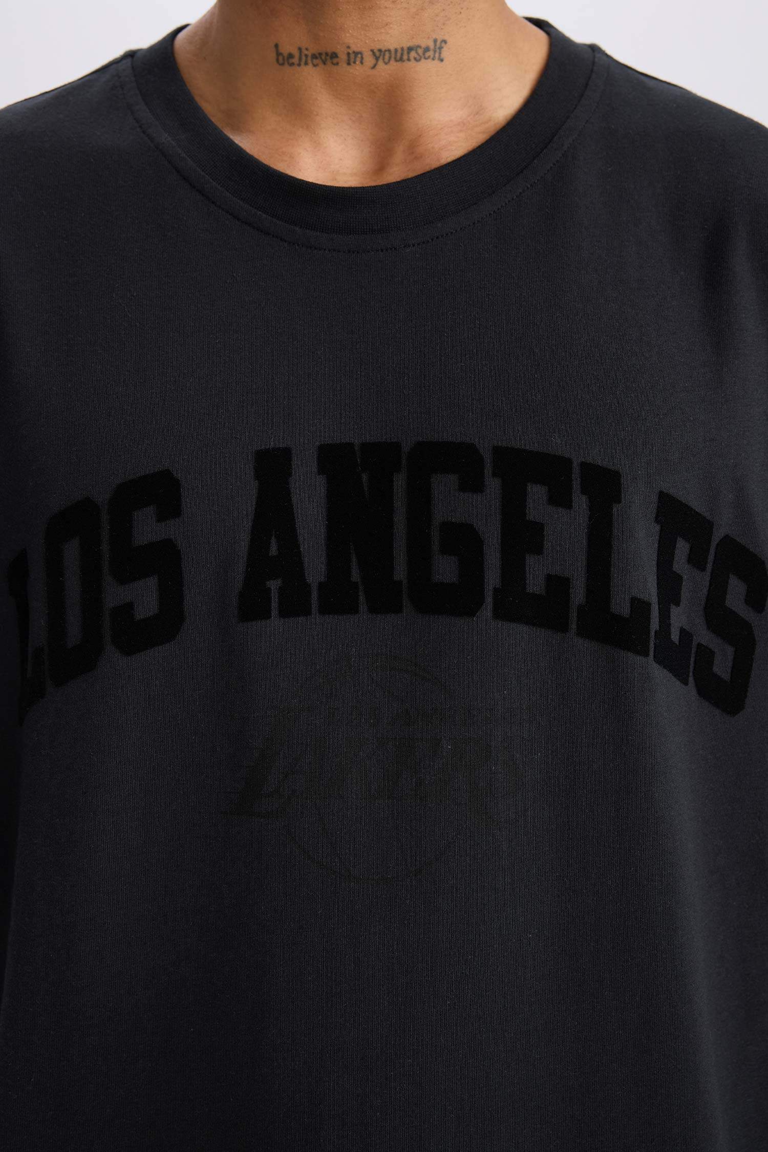 DeFactoFit NBA Los Angeles Lakers Oversize Fit Crew Neck Sports T-Shirt