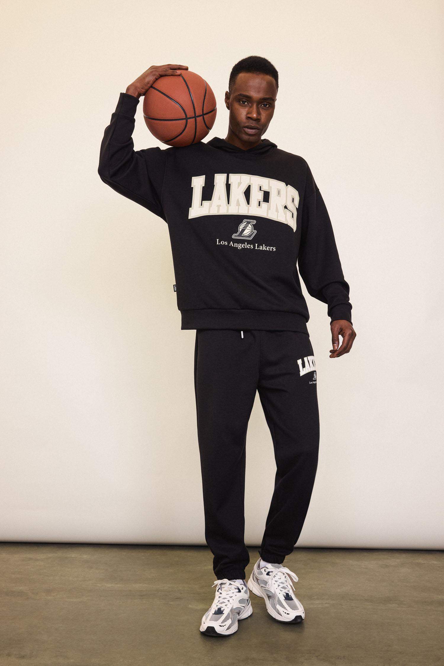 DeFactoFit NBA Los Angeles Lakers Jogger Eşofman Altı Standart Fit Cepli Esnek Bantlı Paça Skuba Dalgıç Kumaş 