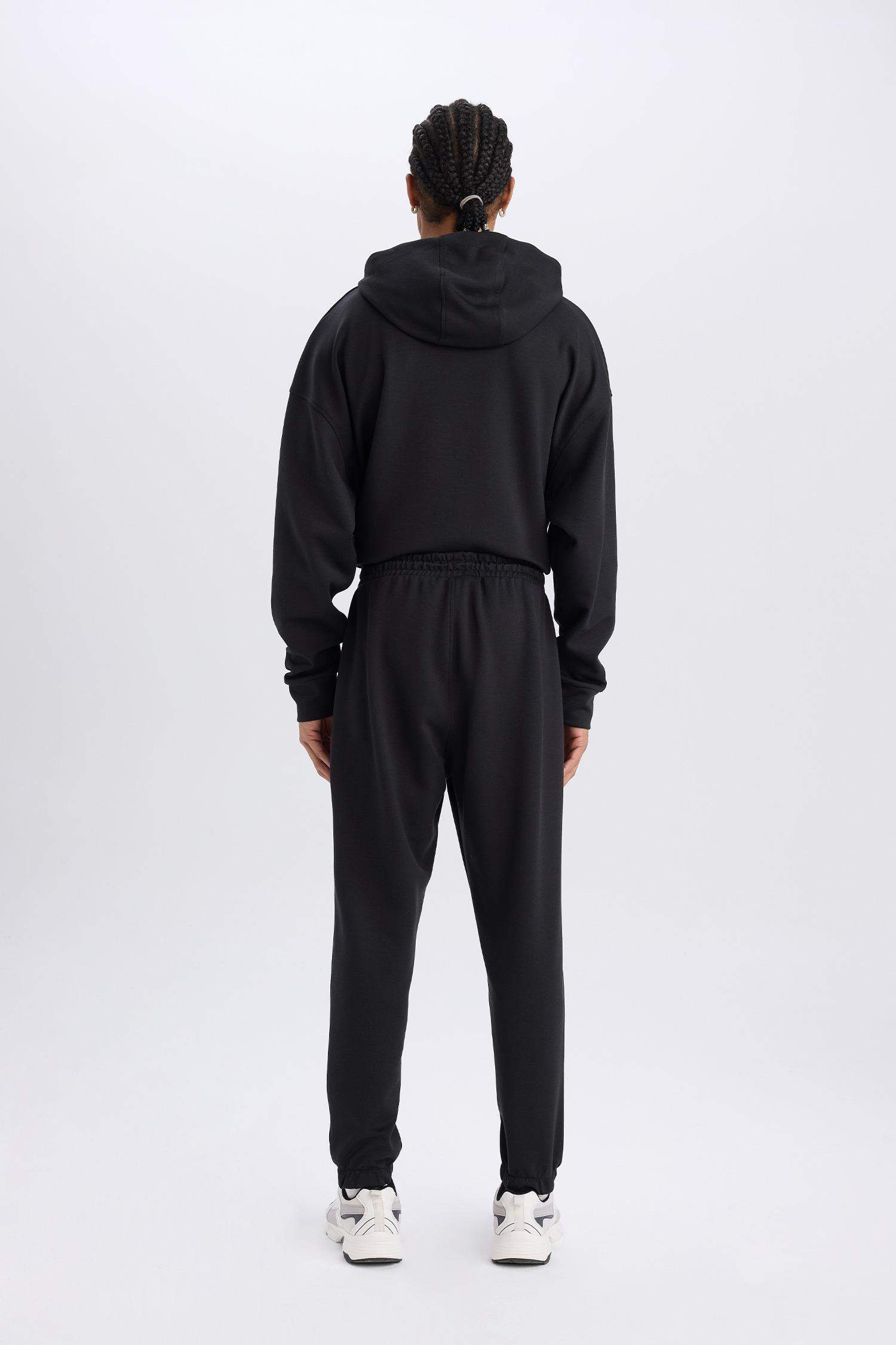 DeFactoFit NBA Los Angeles Lakers Jogger Eşofman Altı Standart Fit Cepli Esnek Bantlı Paça Skuba Dalgıç Kumaş 