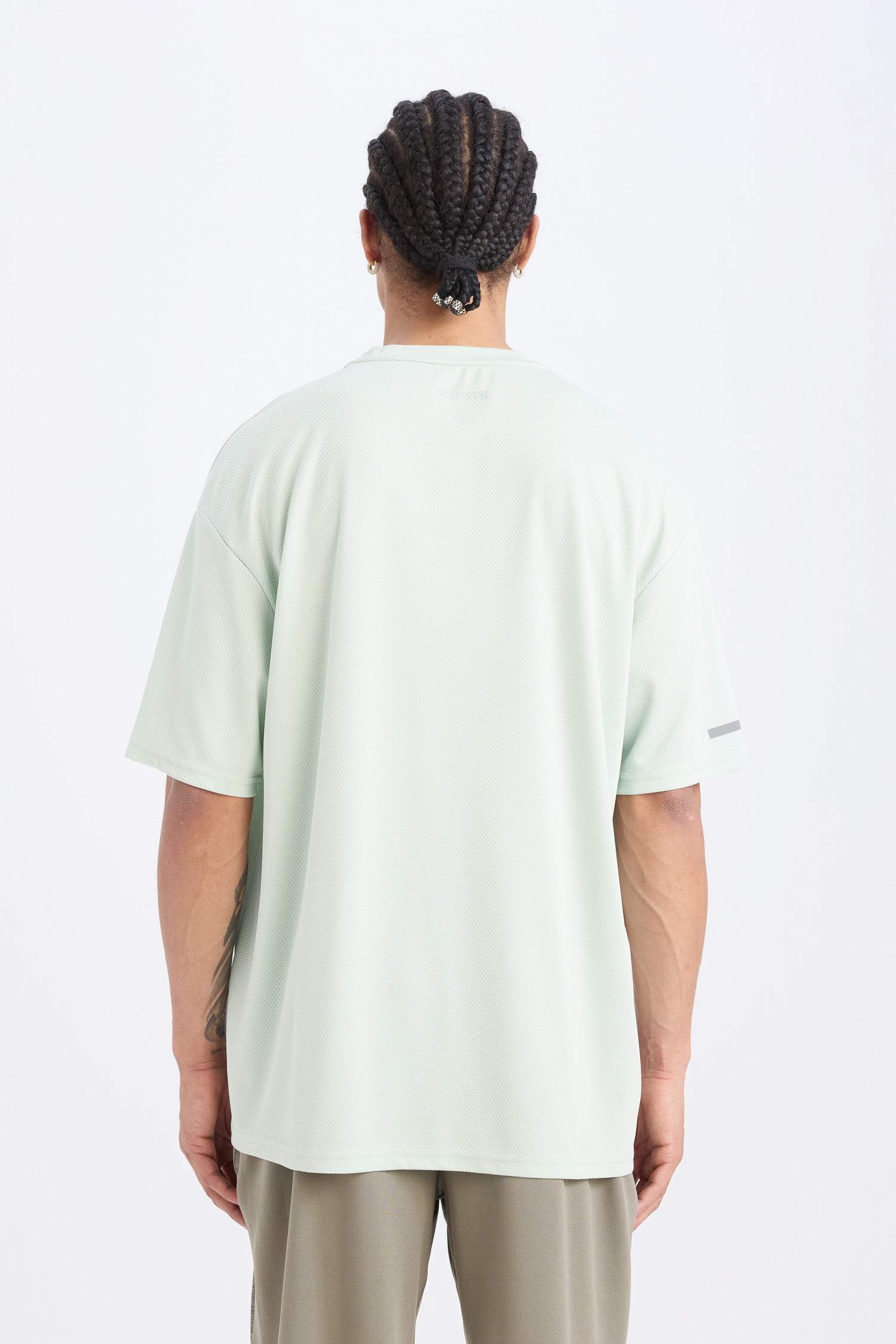 DeFactoFit Hızlı Kuruyan Boxy Fit Bisiklet Yaka Baskılı Sporcu Kısa Kollu Tişört