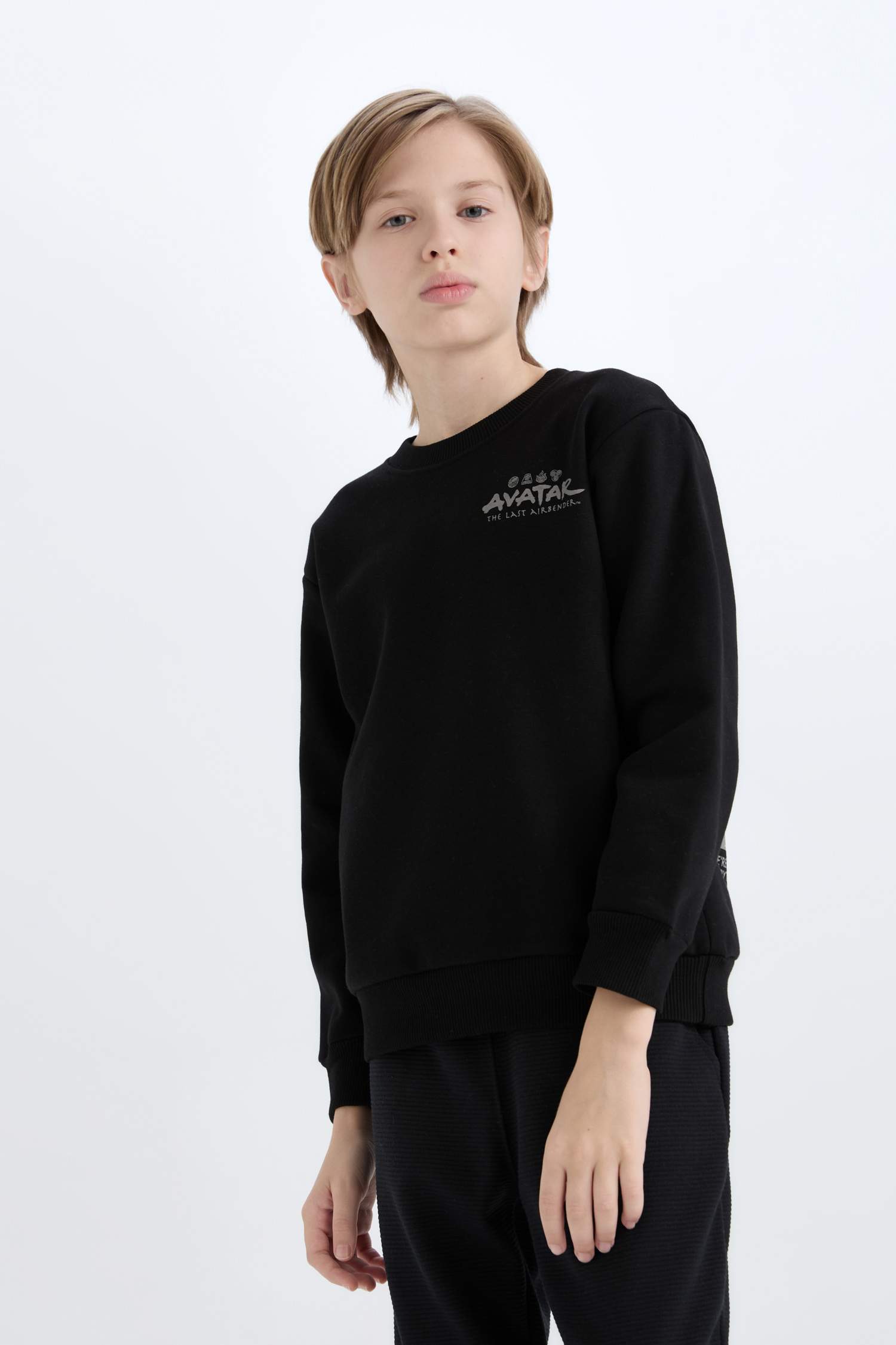 Erkek Çocuk Avatar the Last Airbender Bisiklet Yaka İçi Yumuşak Tüylü Sırt Baskılı Sweatshirt