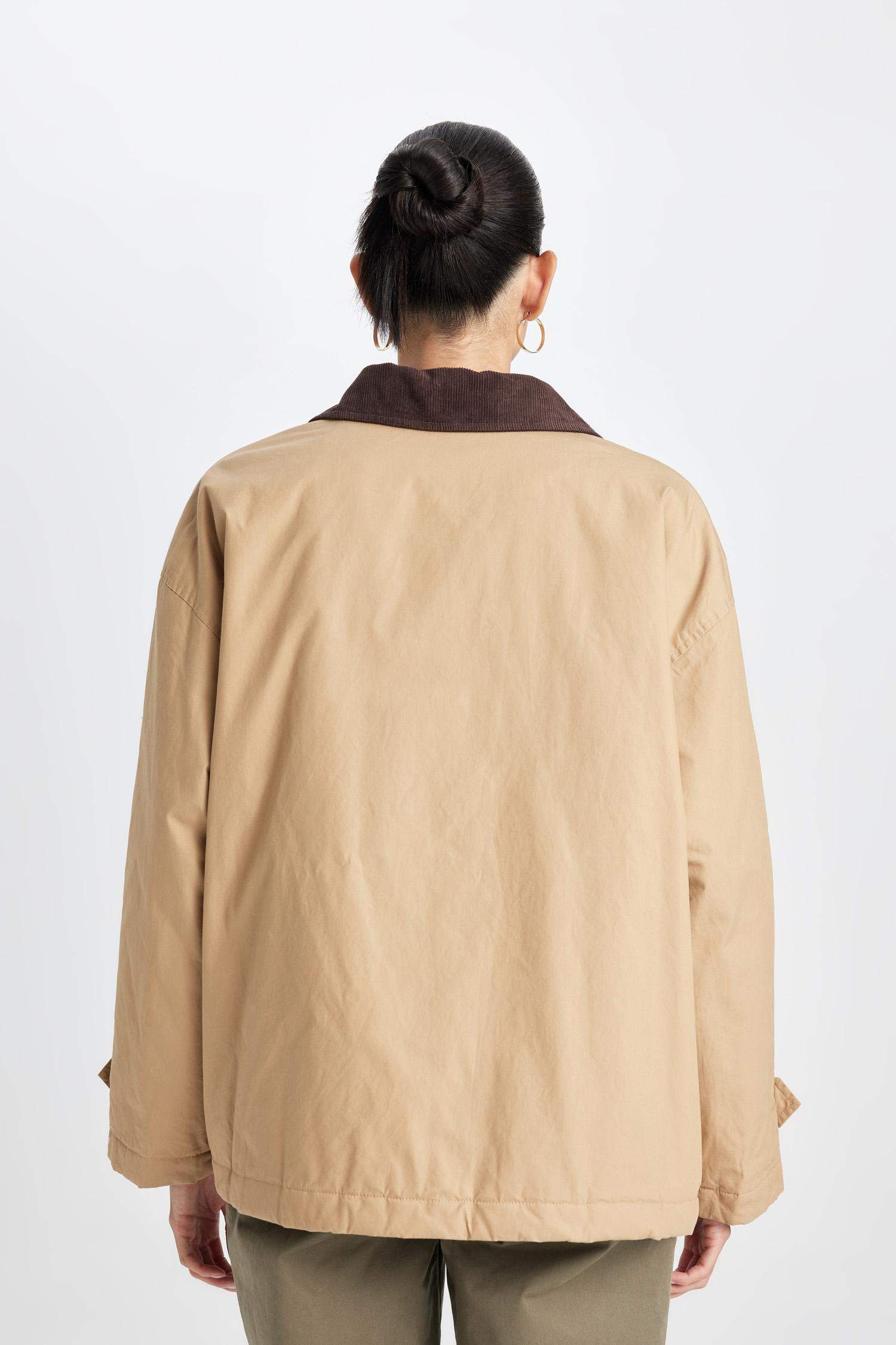 Polo Yaka Mevsimlik Hafif Mont Düğmeli Cepli Apoletli Basic Düz