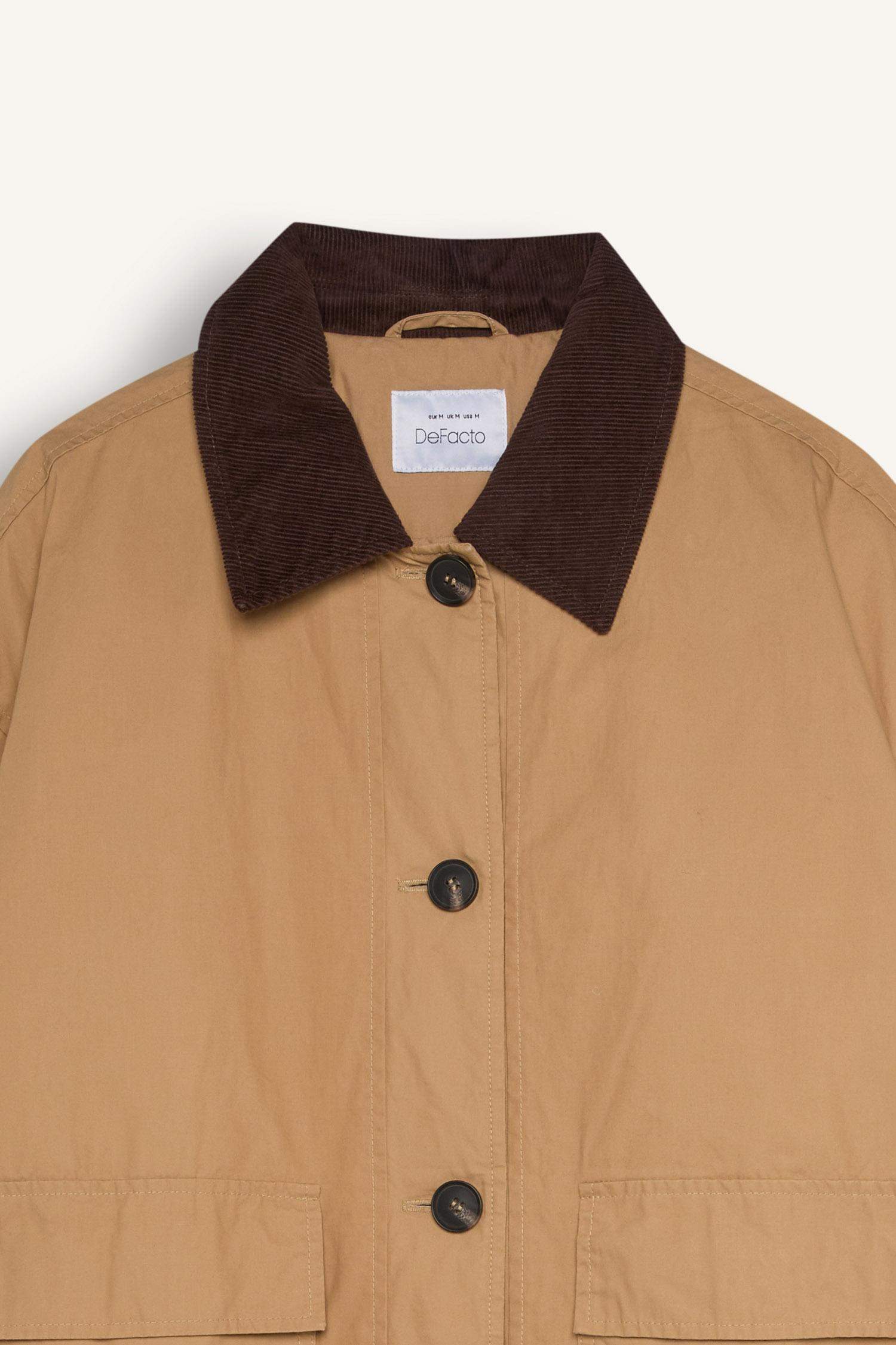 Polo Yaka Mevsimlik Hafif Mont Düğmeli Cepli Apoletli Basic Düz