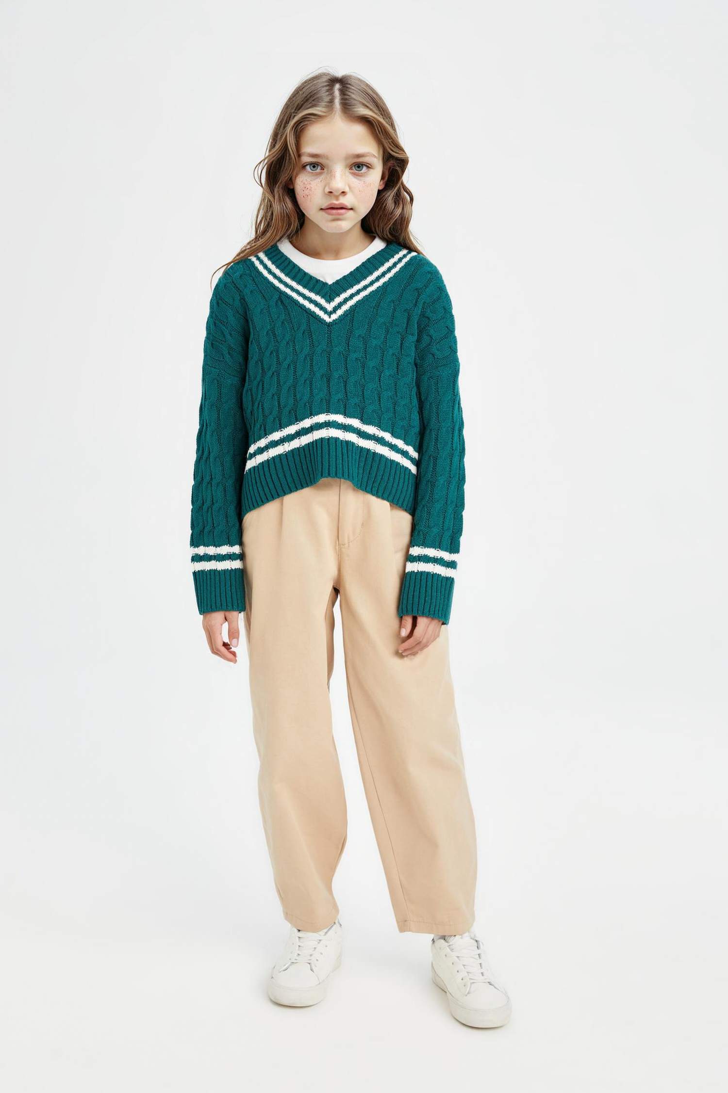 Kız Çocuk V Yaka Saç Örgülü Triko Kazak