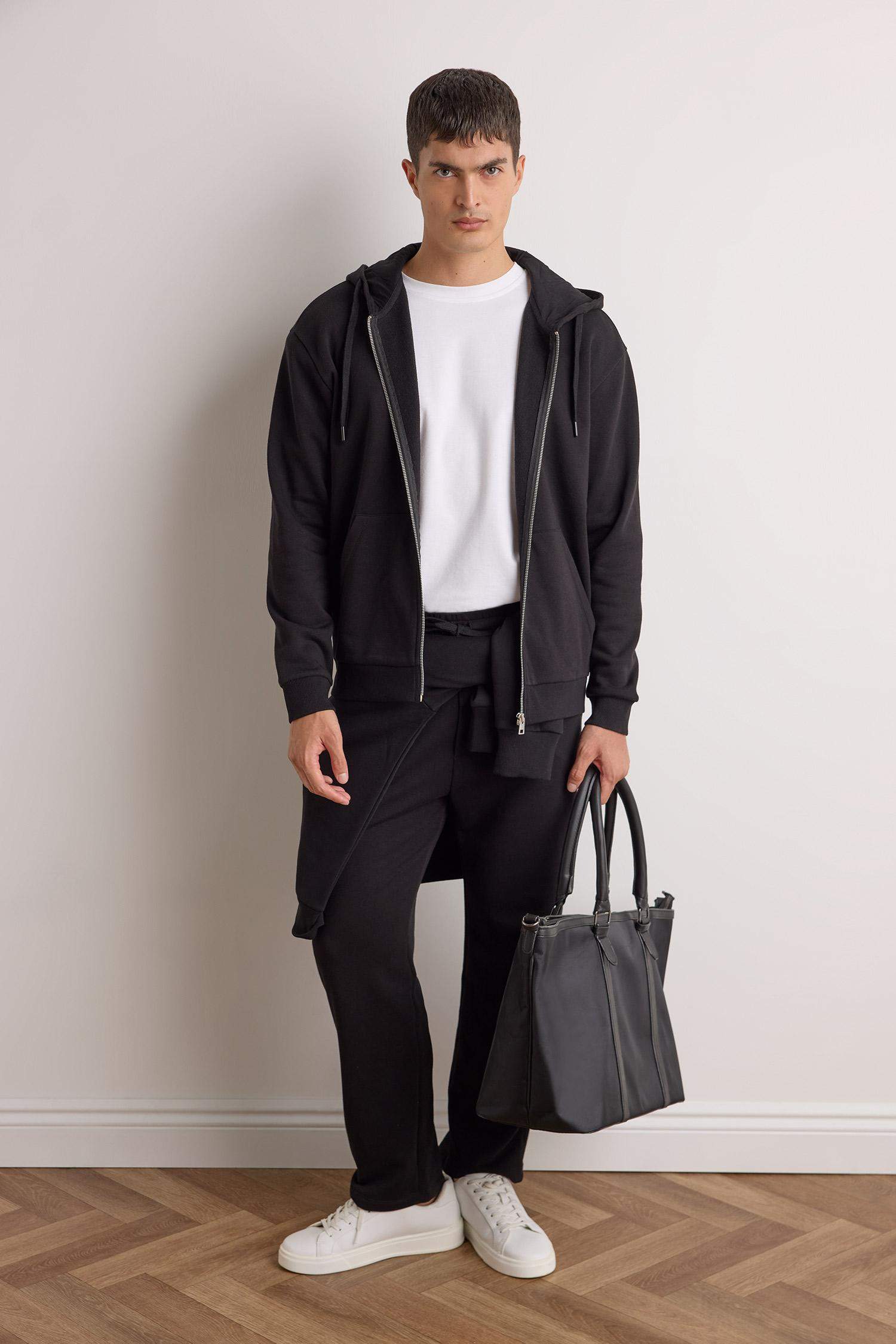 Regular Fit Basic Düz Beli Bağcıklı Düz Paça Cepli Eşofman Altı