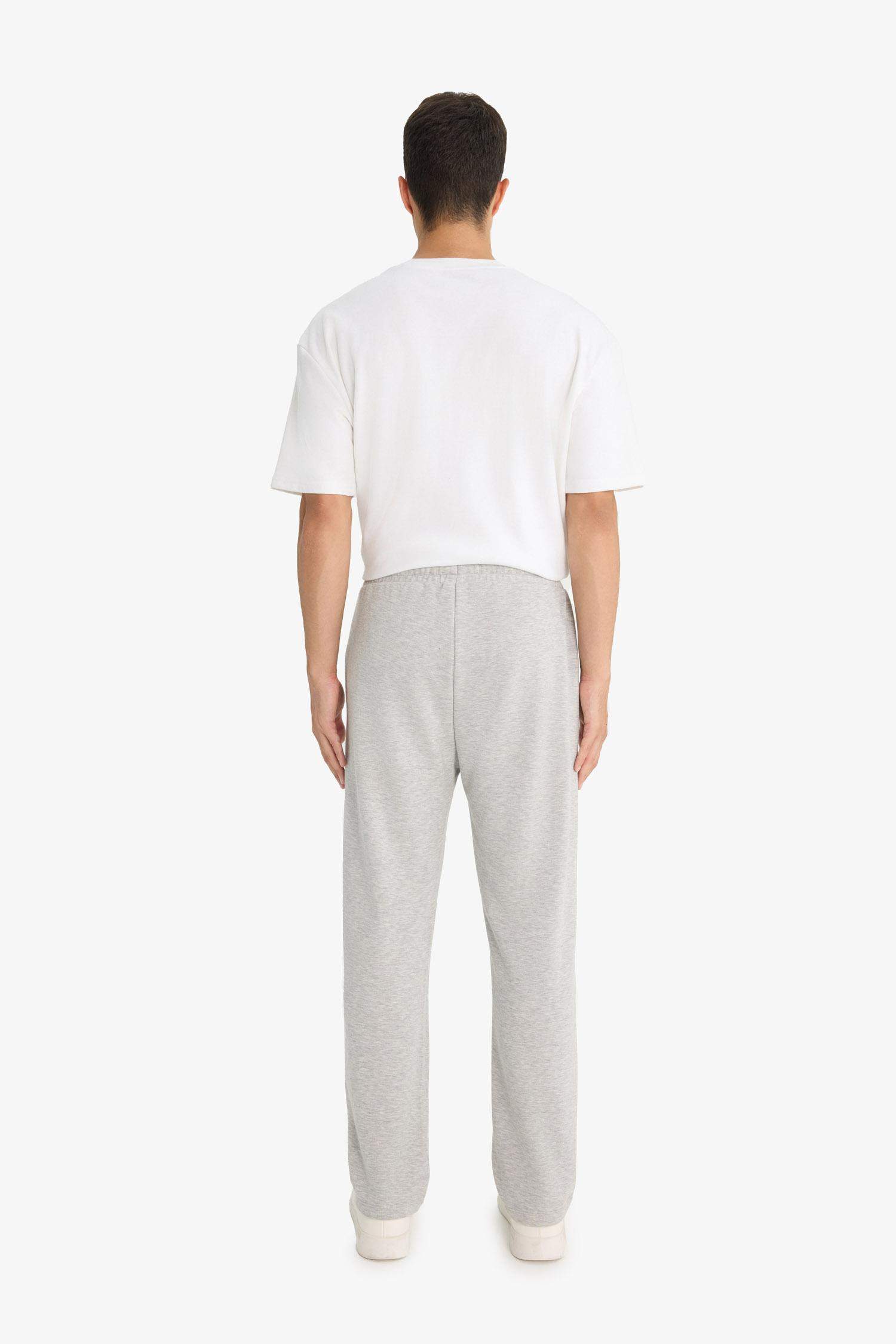 Regular Fit Basic Düz Beli Bağcıklı Düz Paça Cepli Eşofman Altı