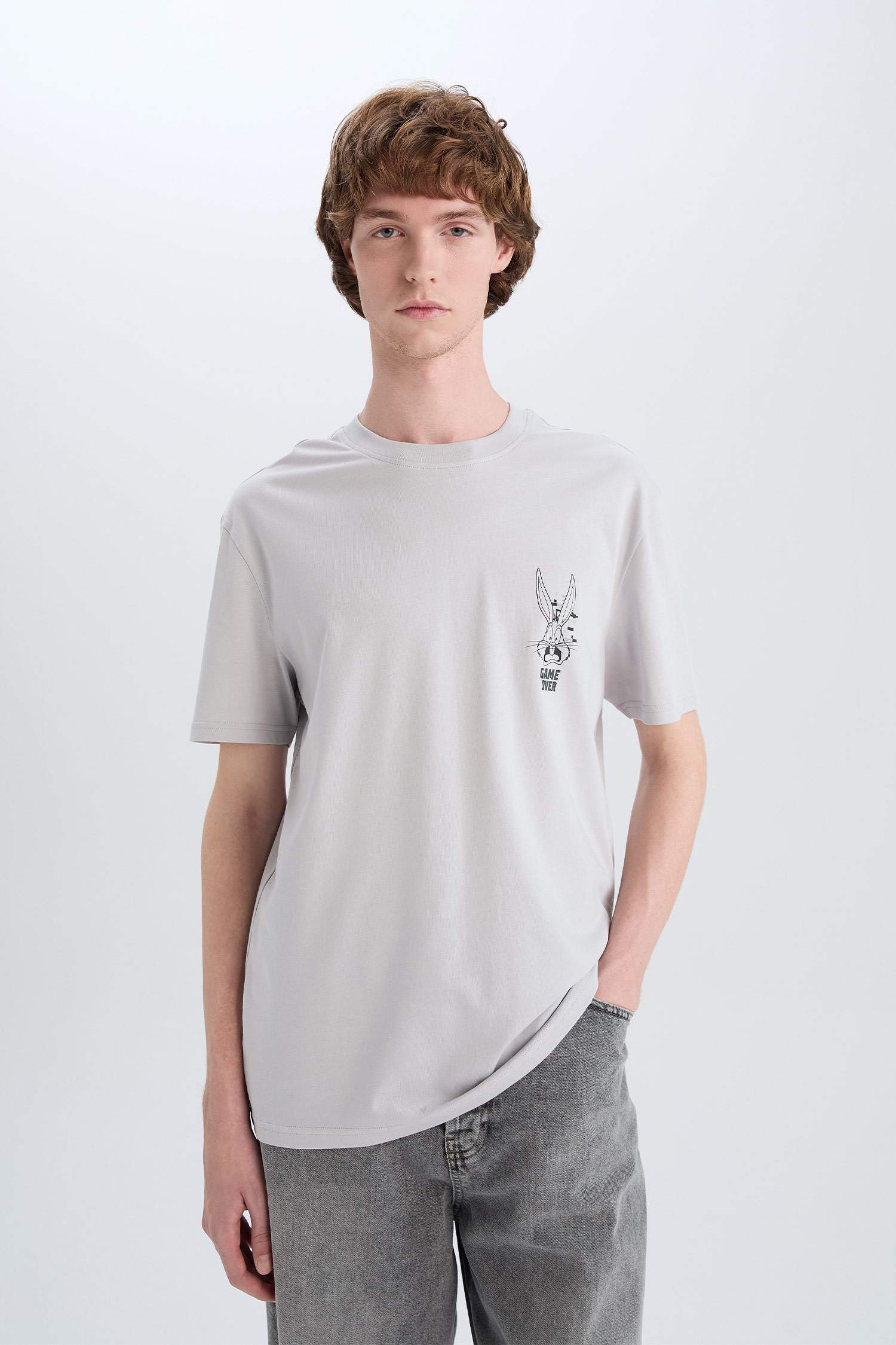 Regular Fit Looney Tunes Licensed Crew Neck Printed Short Sleeve T-Shirt