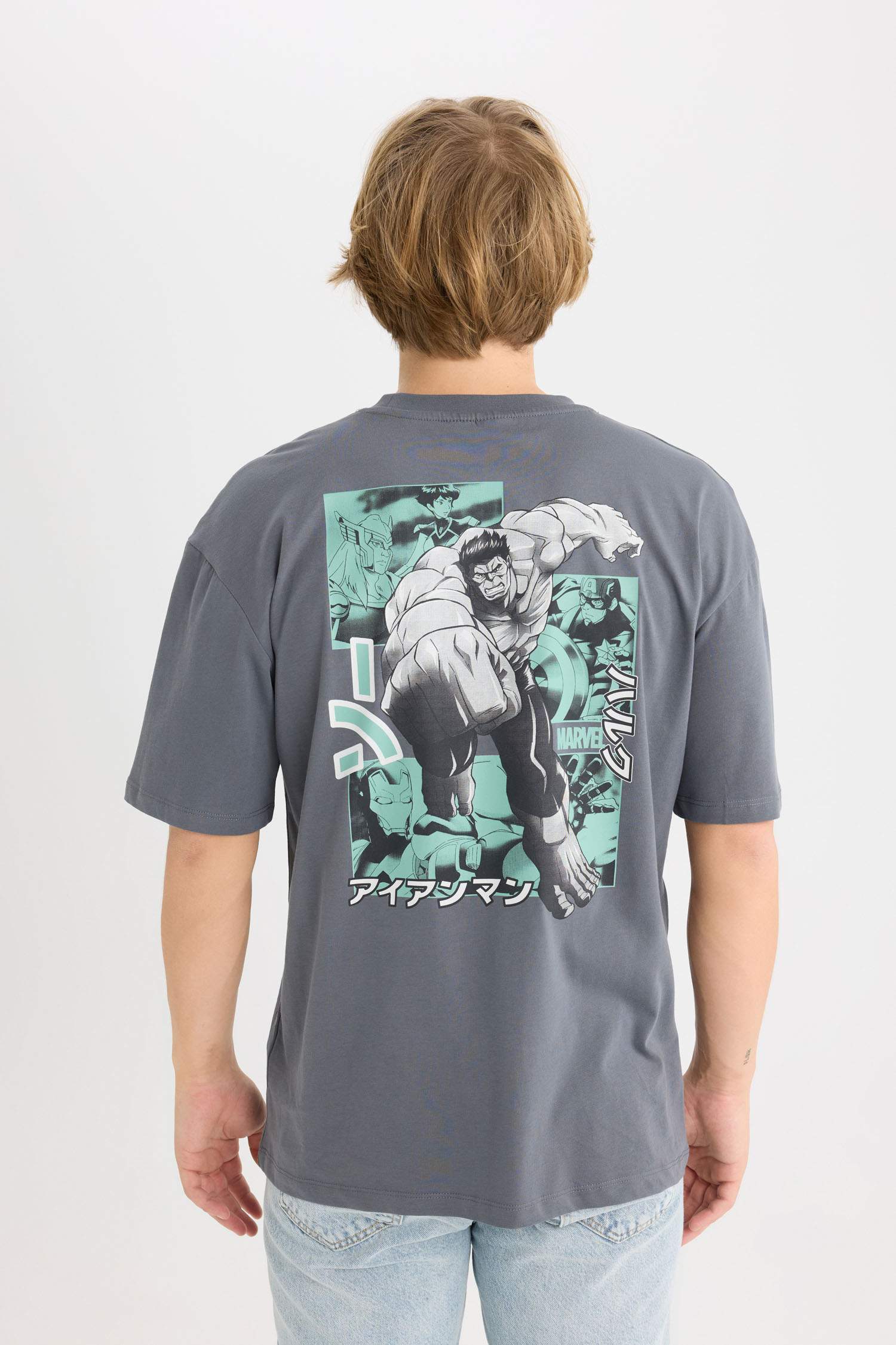 %100 Pamuk Marvel Boxy Fit Bisiklet Yaka Sırt Baskılı Kısa Kollu Tişört