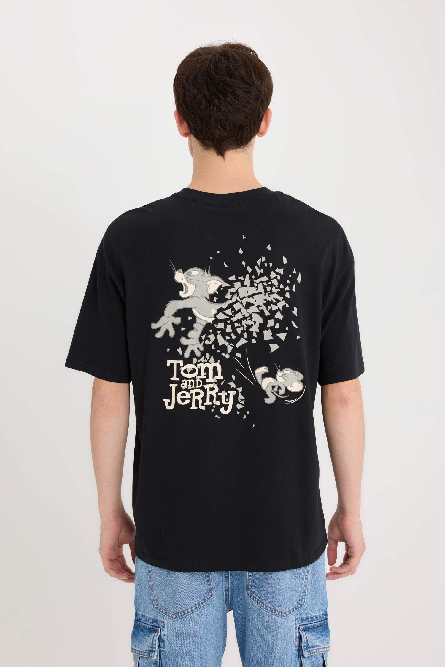 %100 Pamuk Tom & Jerry Boxy Fit Bisiklet Yaka Sırt Baskılı Kısa Kollu Tişört