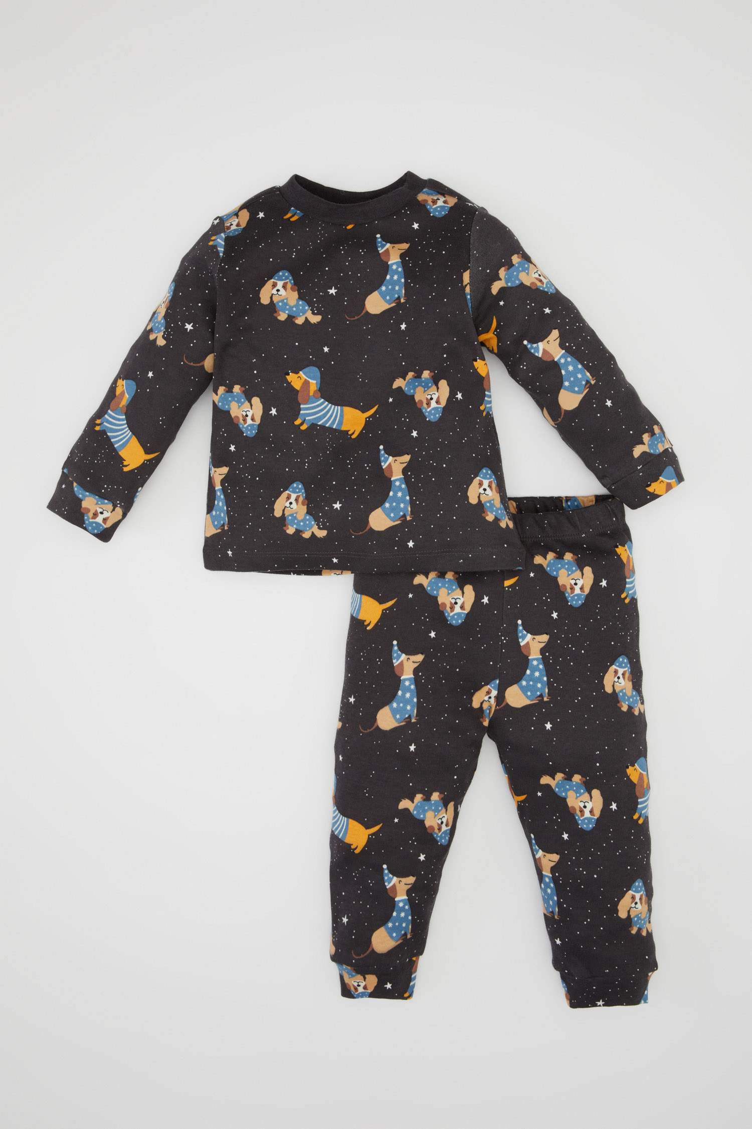 Erkek Bebek Desenli Uzun Kollu Pijama Takımı