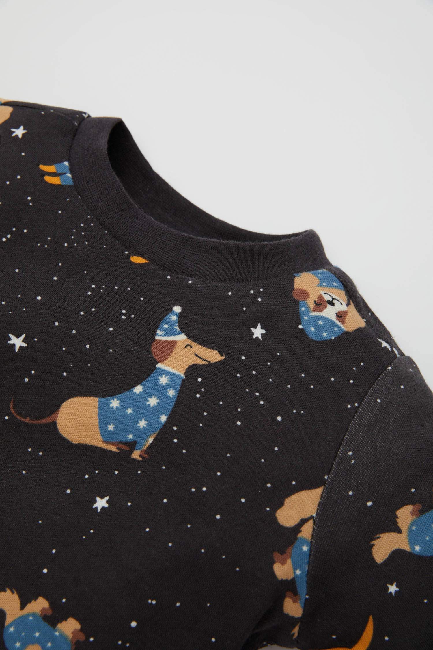 Erkek Bebek Desenli Uzun Kollu Pijama Takımı