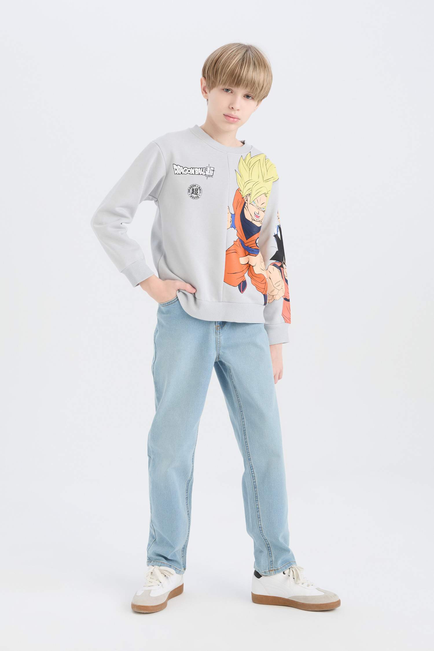 Erkek Çocuk Dragon Ball New Bisiklet Yaka Sırt Baskılı Sweatshirt