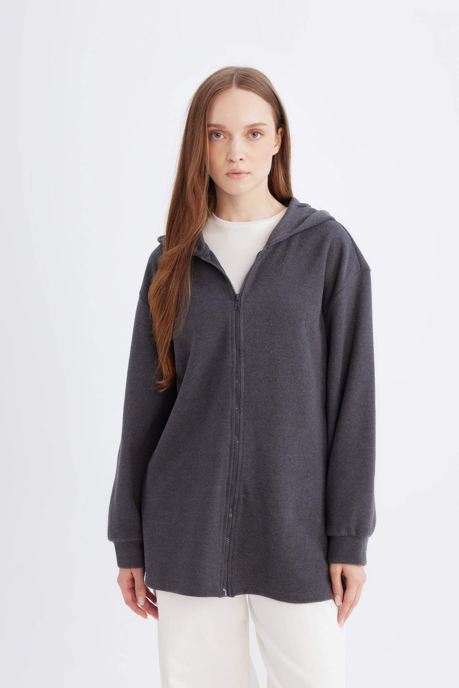 Kapüşonlu Basic Düz Fermuarlı Cepli Selanik Kumaş Uzun Triko Hırka