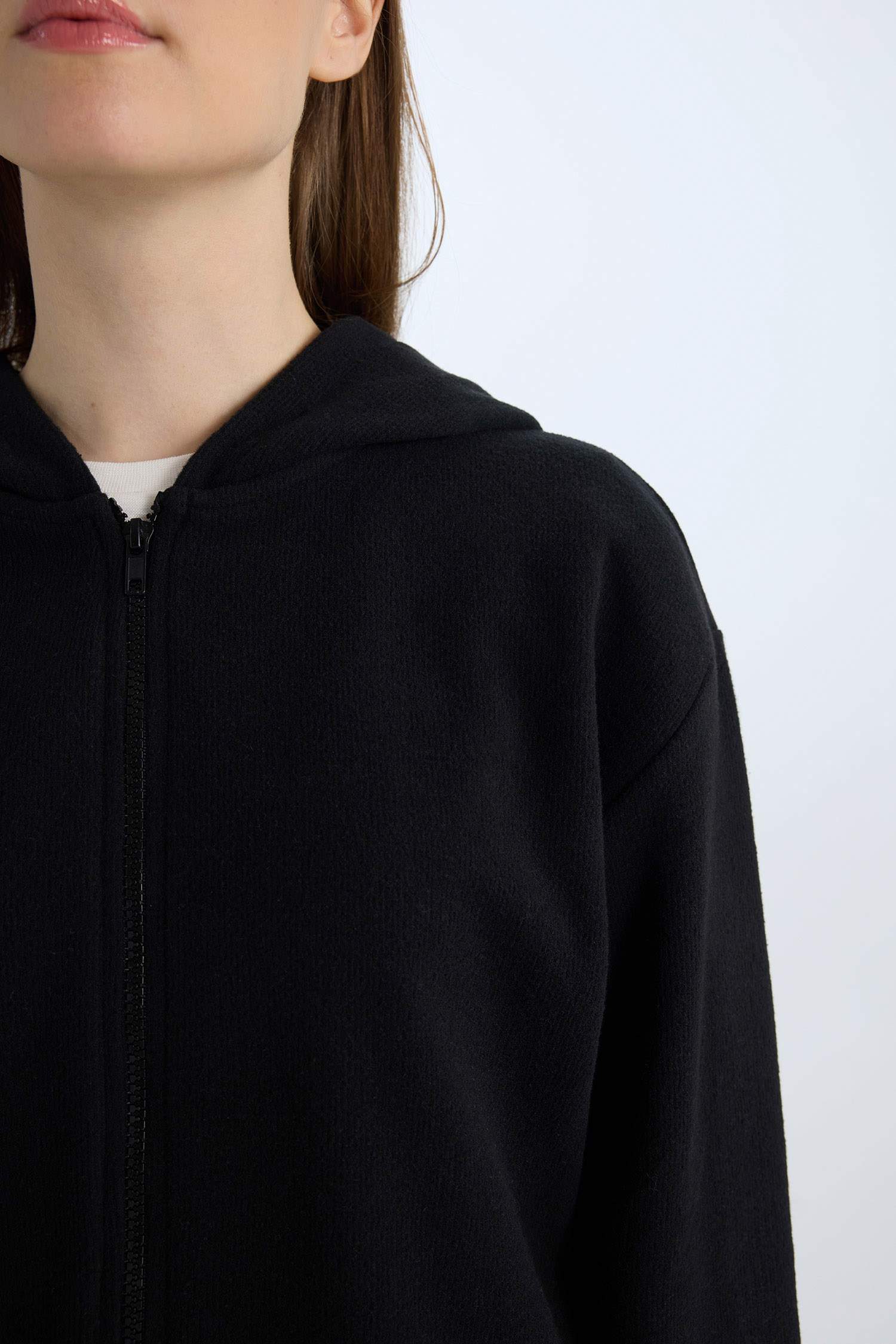 Kapüşonlu Basic Düz Fermuarlı Cepli Selanik Kumaş Uzun Triko Hırka