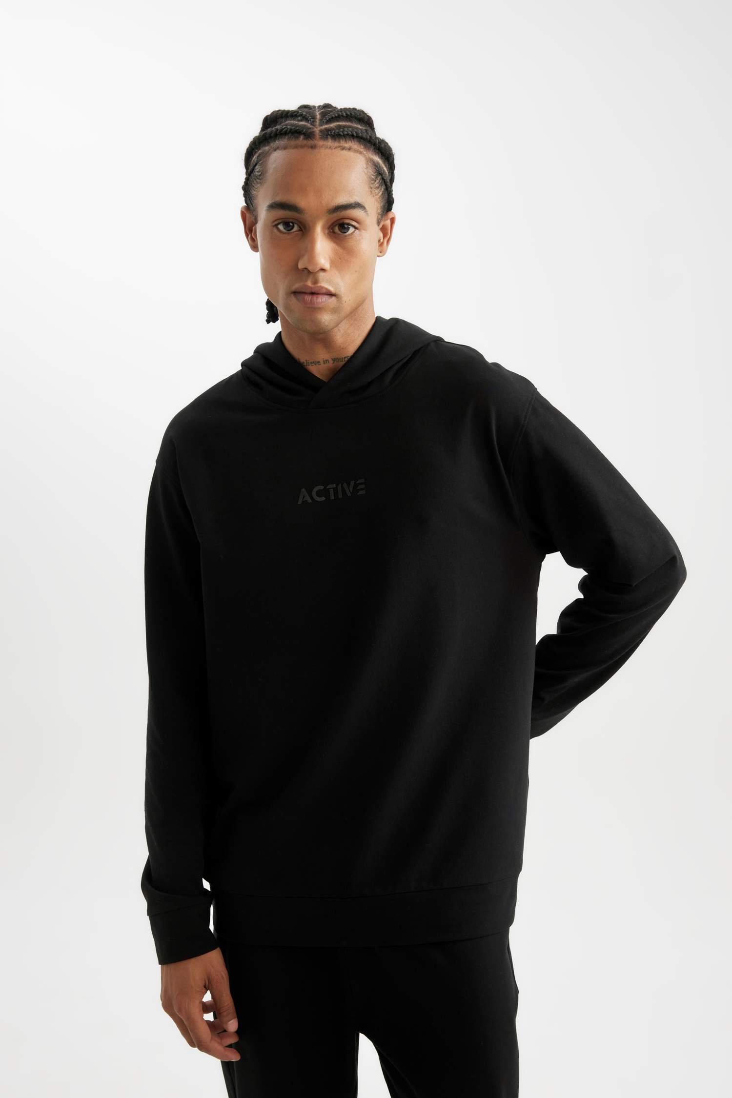 DeFactoFit Standart Fit Kapüşonlu Baskılı Sporcu Sweatshirt