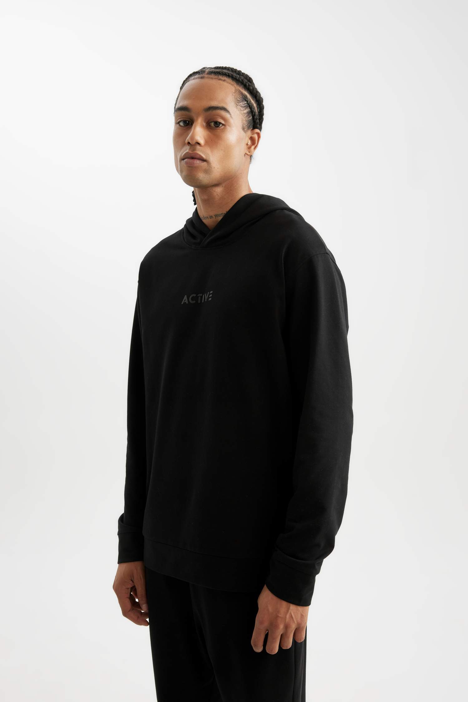 DeFactoFit Standart Fit Kapüşonlu Baskılı Sporcu Sweatshirt