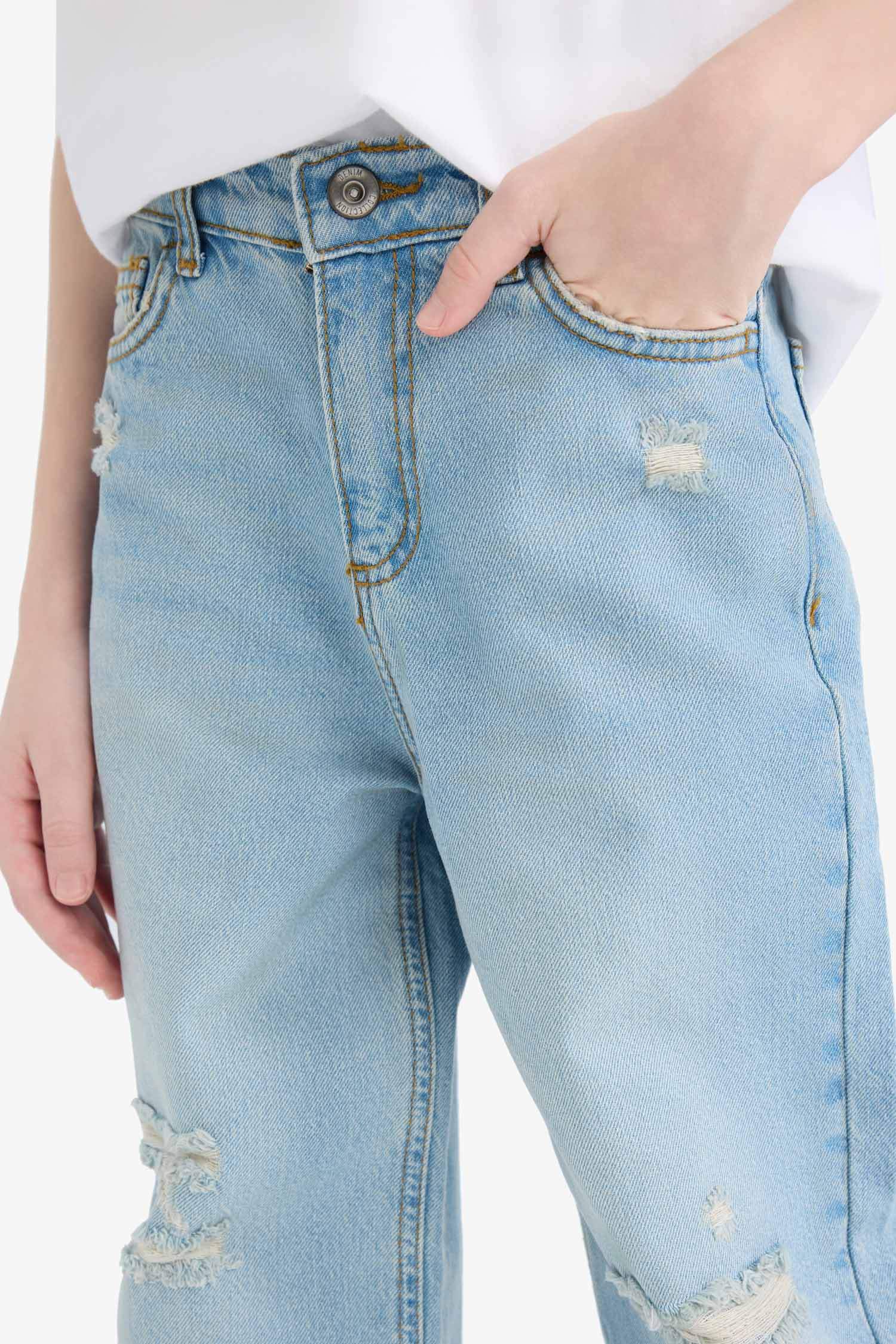 بنطرون جينز ولادي برجل واسع وايد ليج بجيب