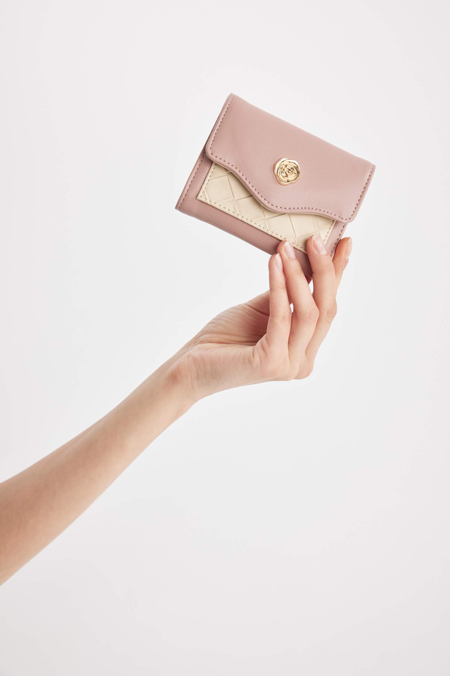 Әйелдерге полиуретан Әмияндар