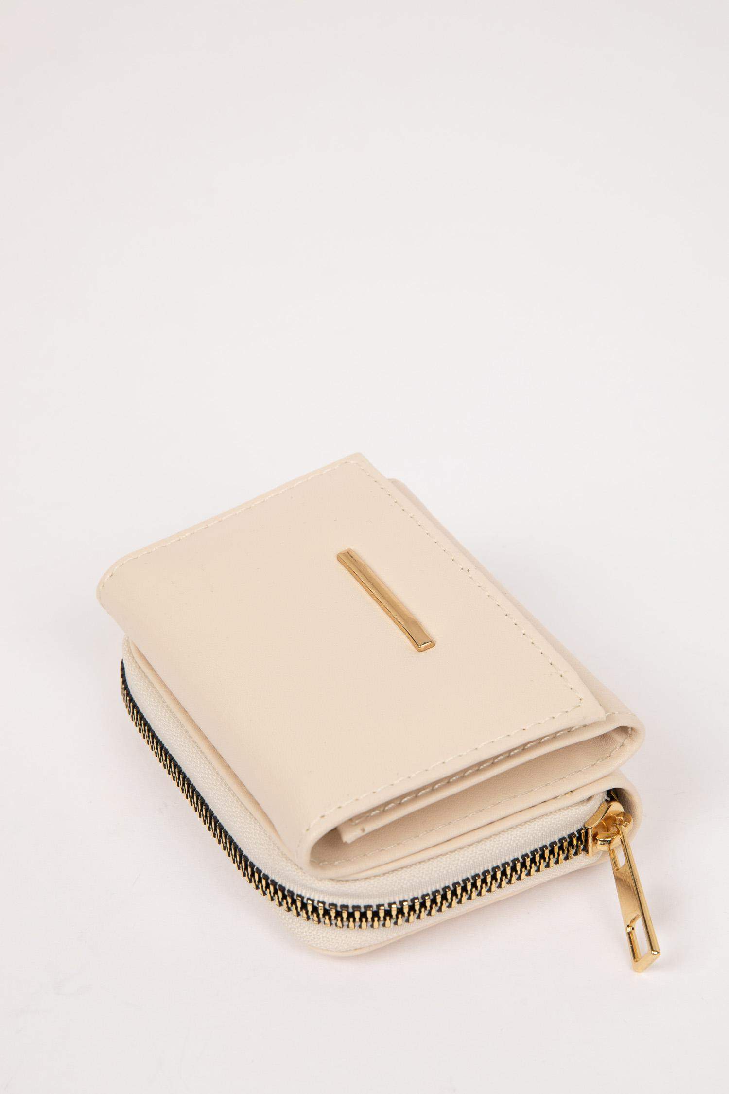 Әйелдерге полиуретан Әмияндар