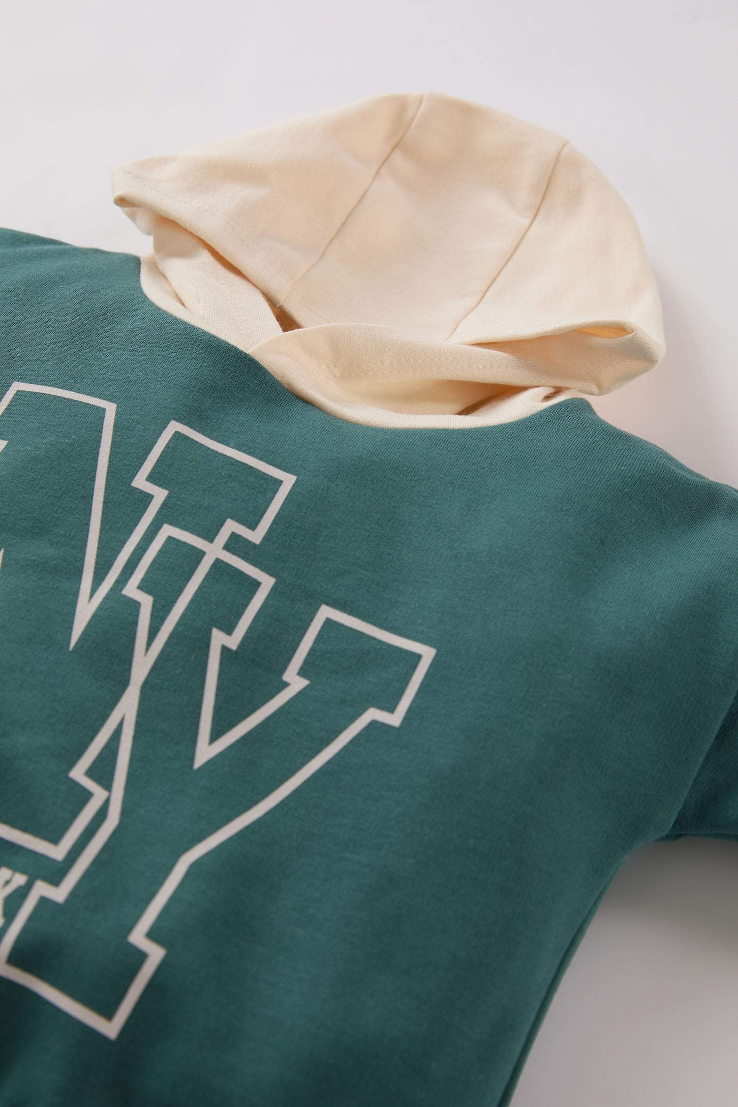 Erkek Bebek 2'li Takım Kapüşonlu Baskılı Sweatshirt Beli Lastikli Eşofman Altı